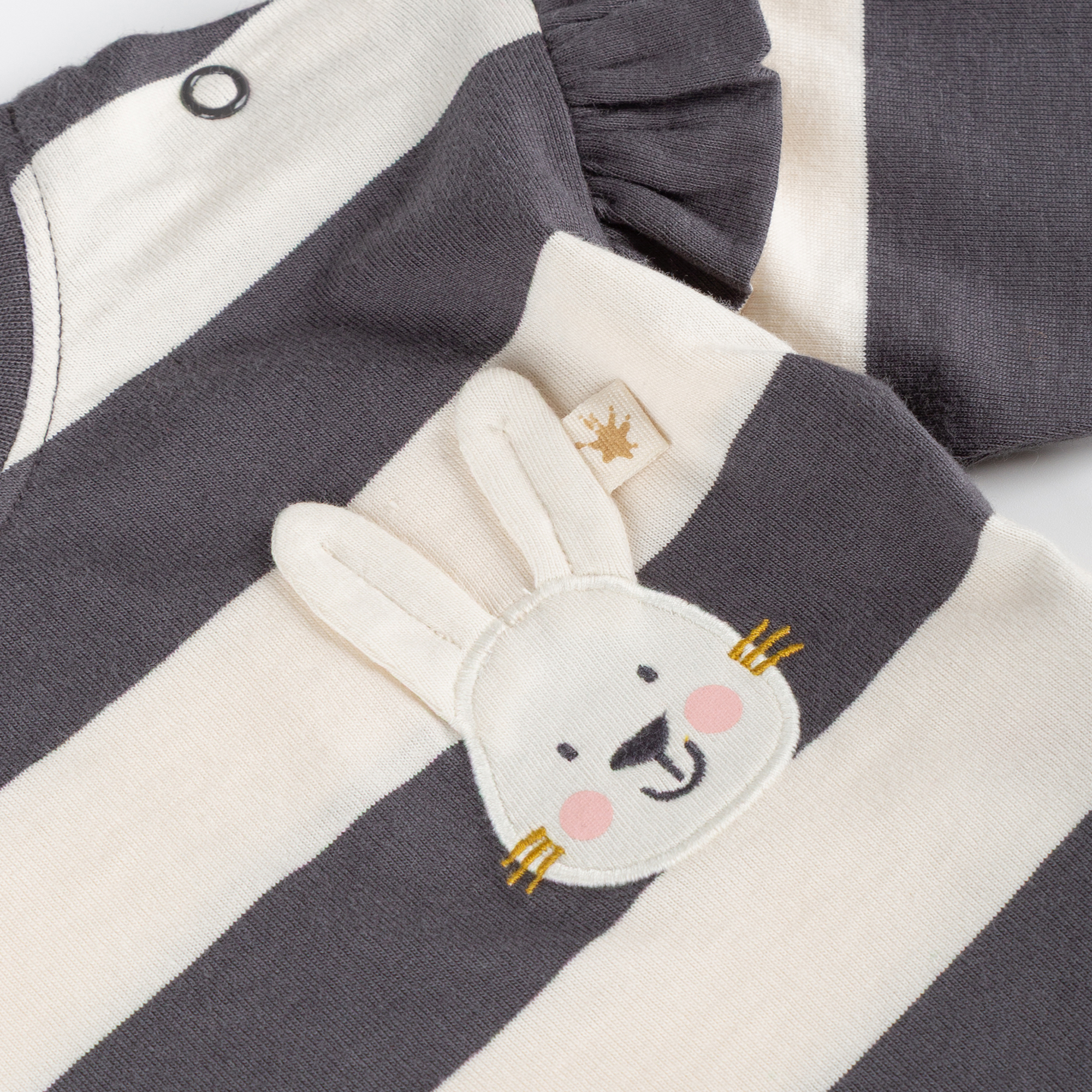 Baby Langarmshirt Schneehase, dunkelgrau-weiß gestreift