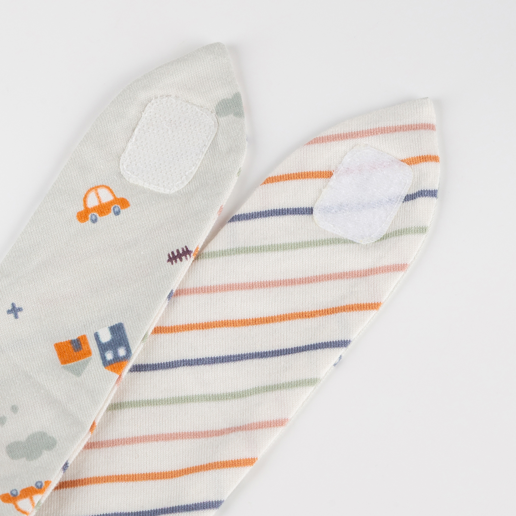 Newborn baby bandana bib, reversible