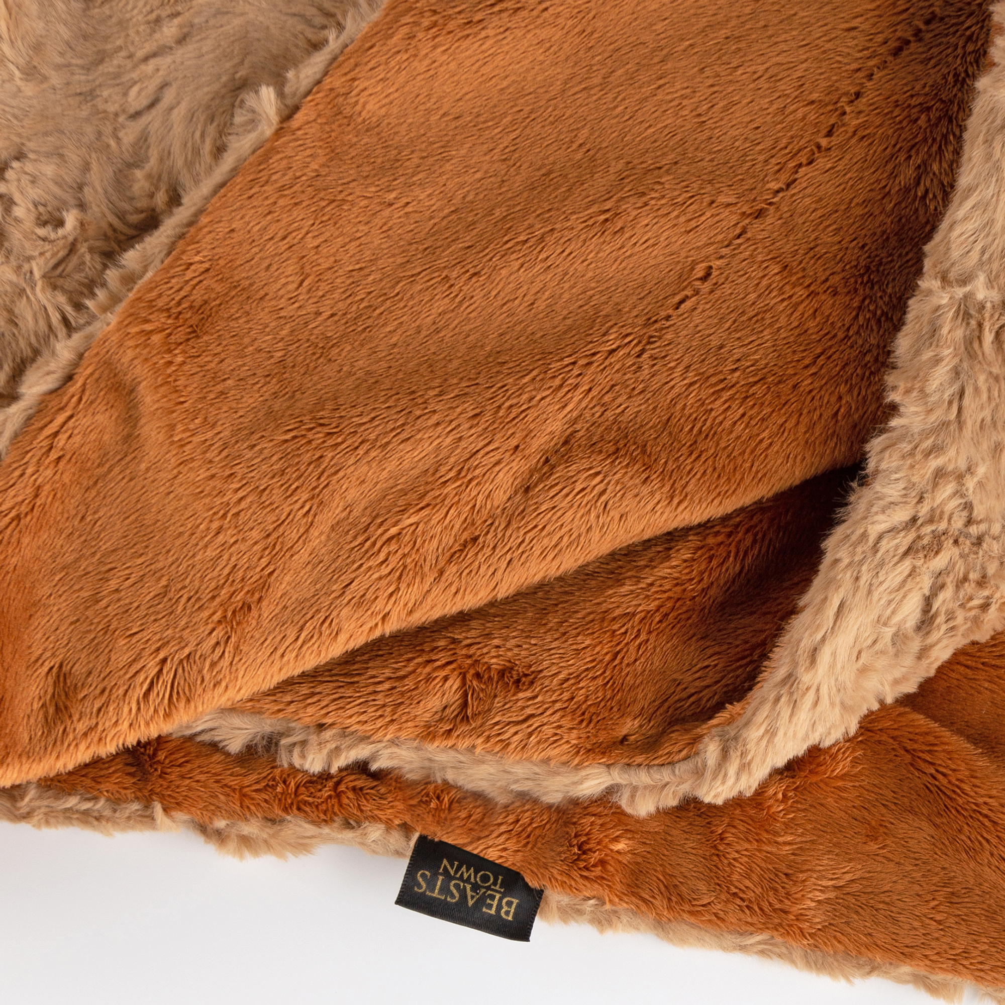 Beasts Kuscheldecke Plüsch, braun gewirbelt Beasts Kuscheldecke Plüsch, braun gewirbelt