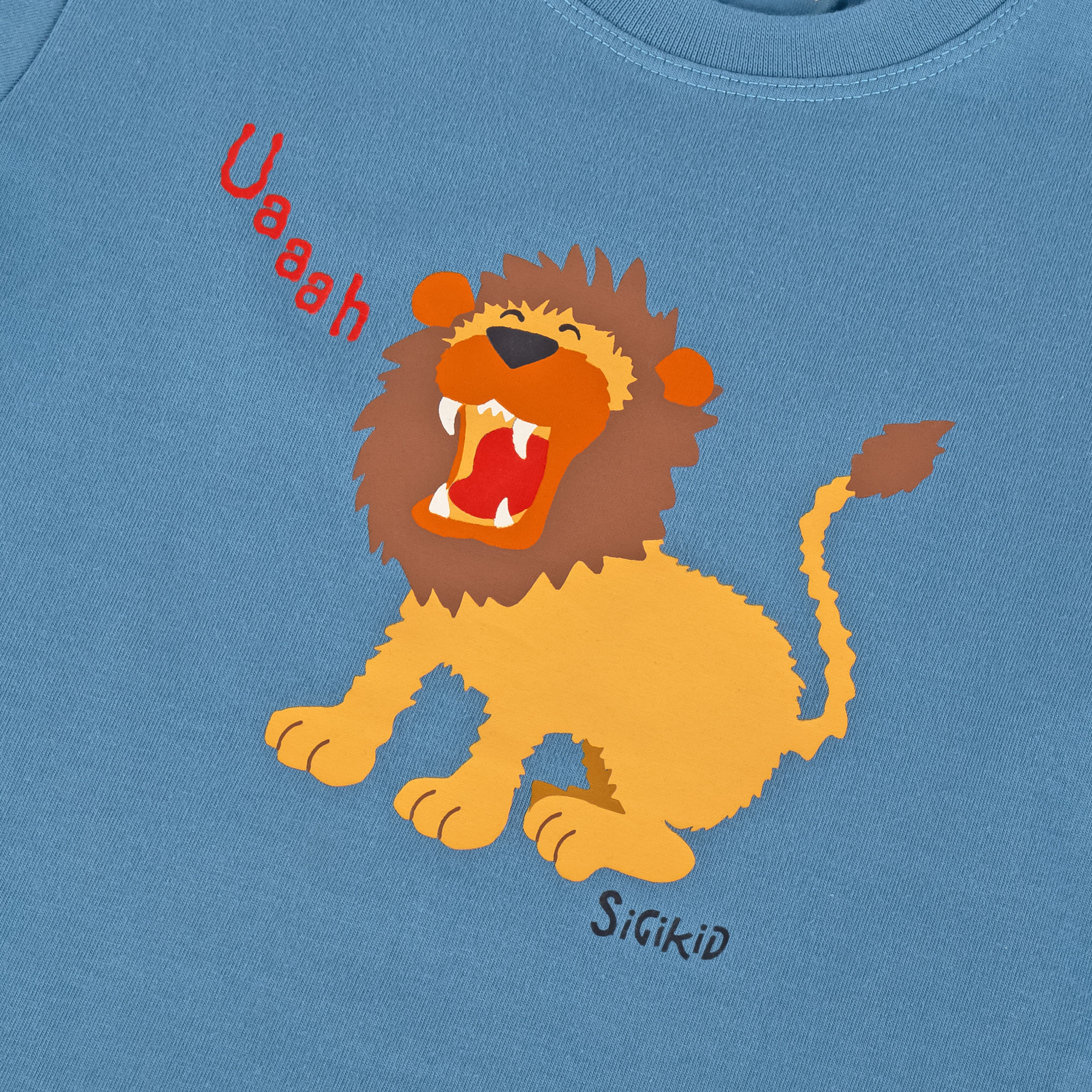 Children's two piece pajamas yawning lion