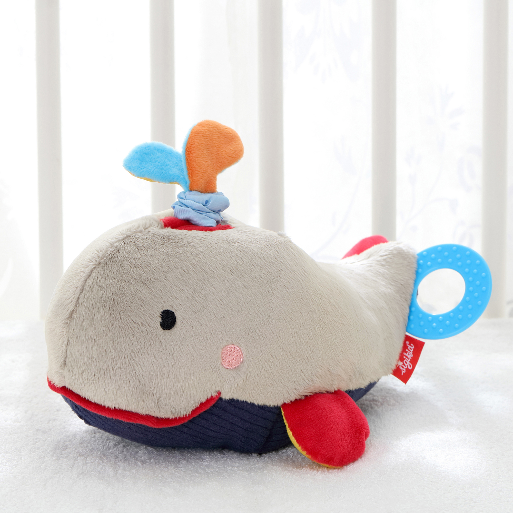 Baby activity toy whale Baby activity toy whale