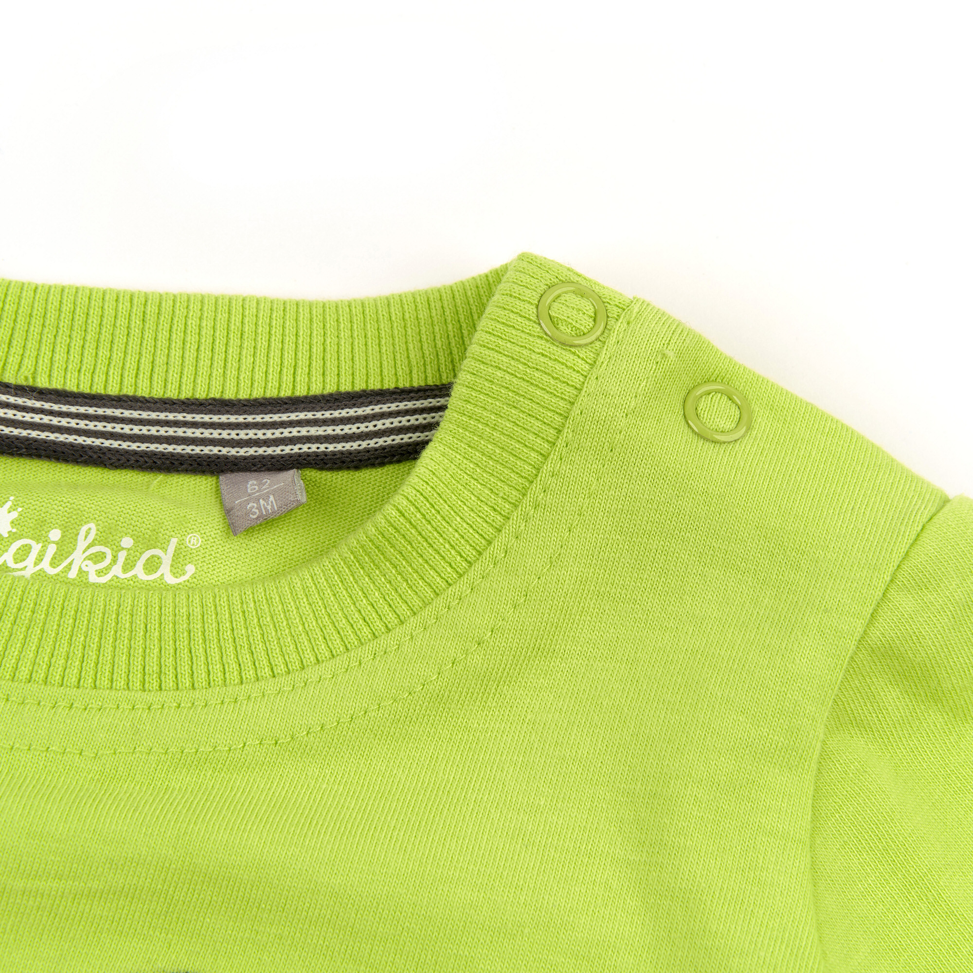 Leuchtend grünes Baby T-Shirt mit Bagger Motiv