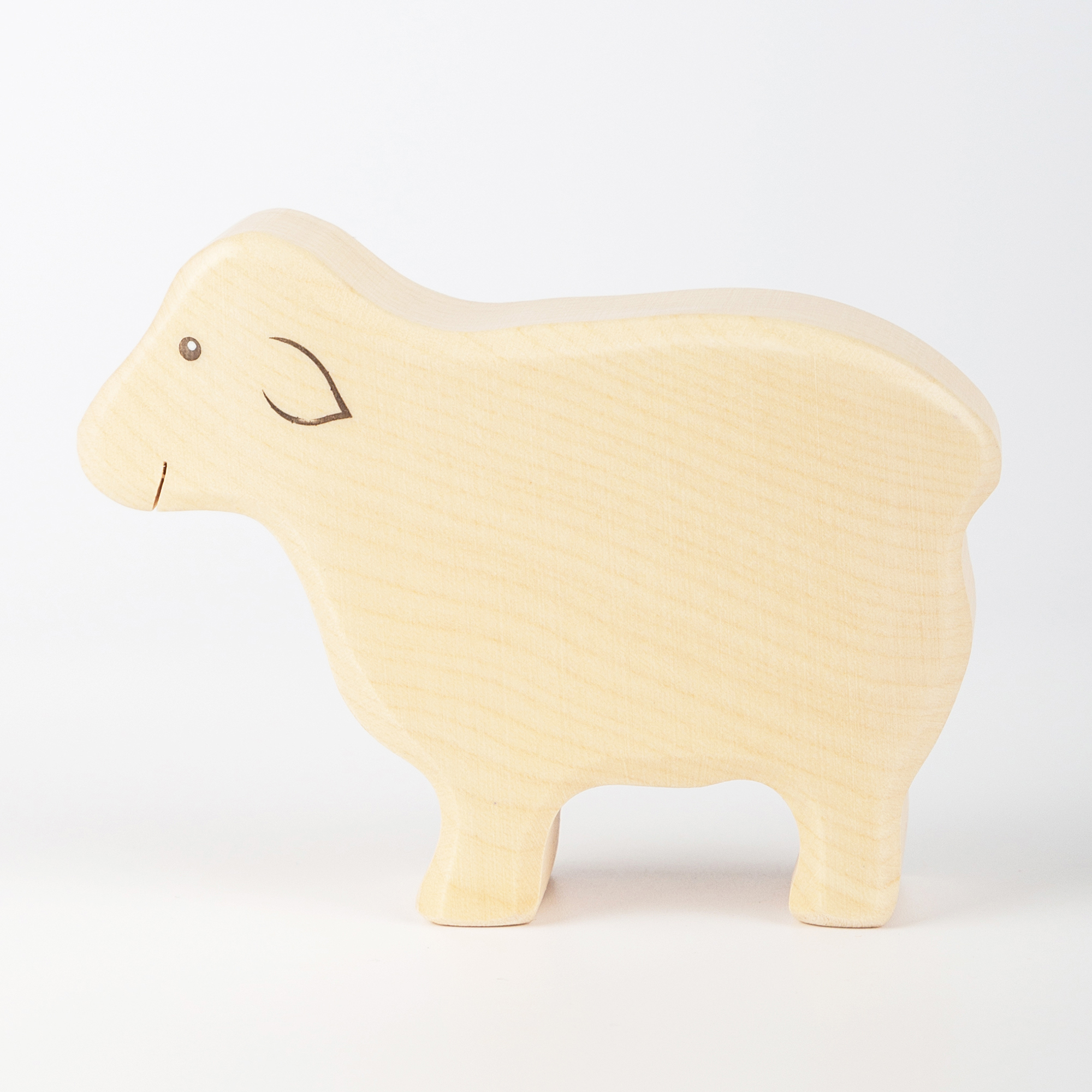 Wooden toy set of 7 farm animals Wooden toy set of 7 farm animals