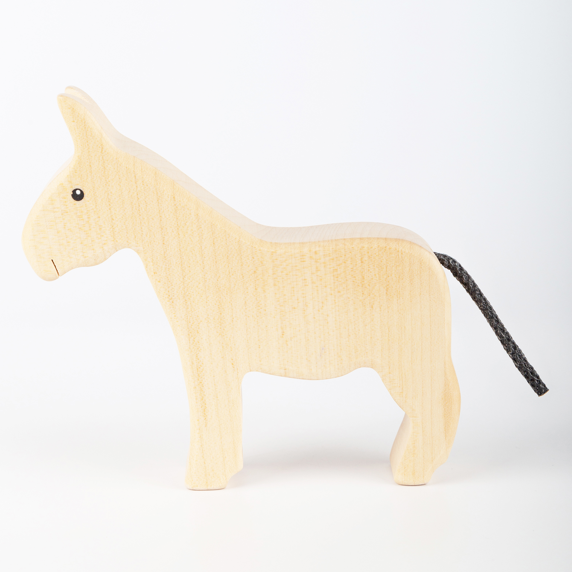Wooden toy set of 7 farm animals Wooden toy set of 7 farm animals