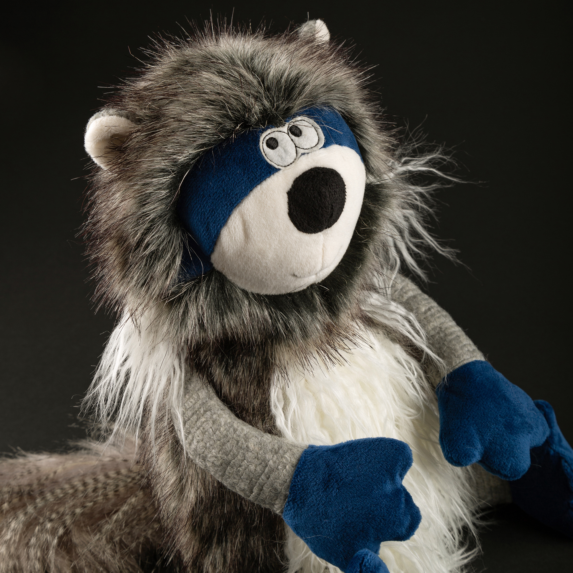 Plush raccoon Laura Laundry, Beasts Plush raccoon Laura Laundry, Beasts