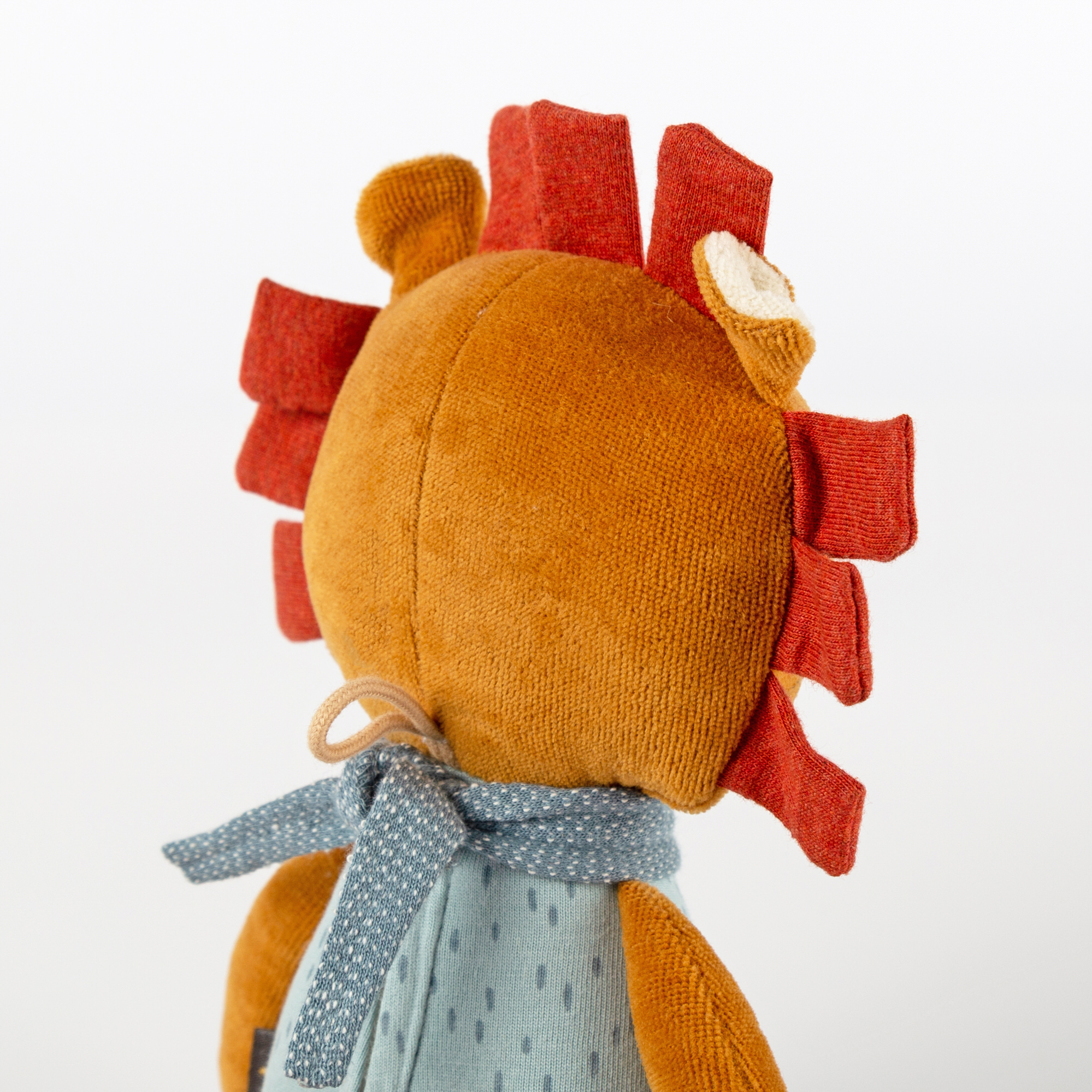 Musical baby soft toy lion