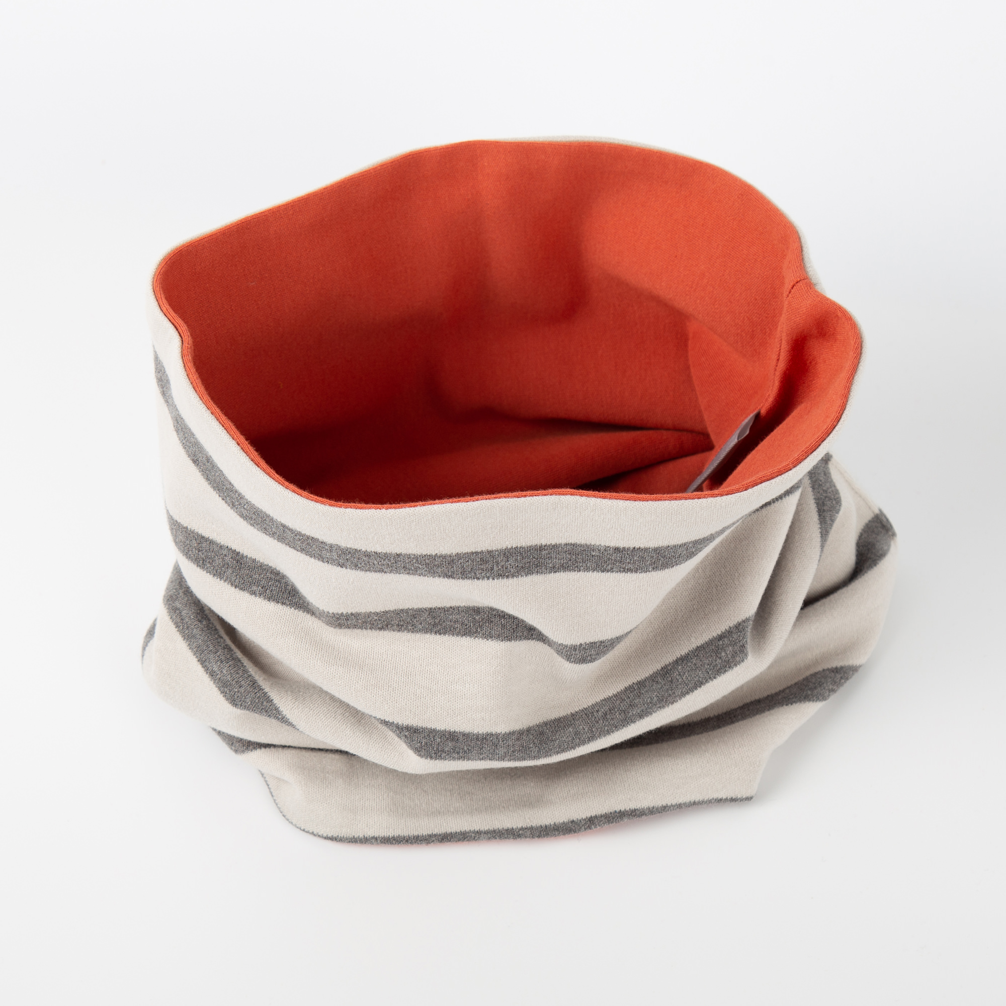 Reversible children's neck gaiter, grey striped/orange Reversible children's neck gaiter, grey striped/orange