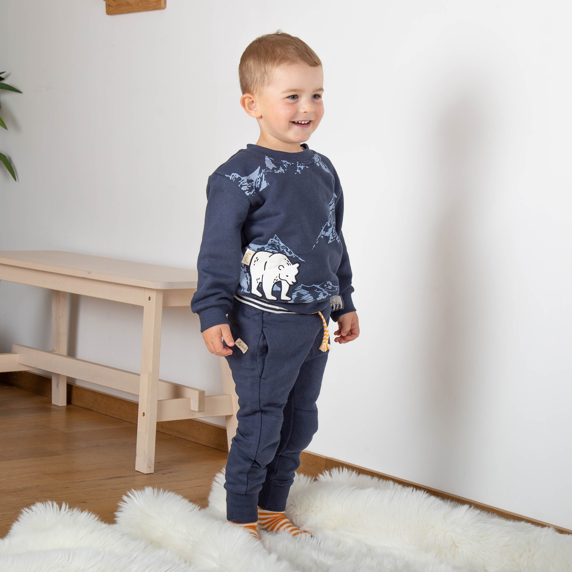 Kinder Sweathose Polar Friends, dunkelblau Kinder Sweathose Polar Friends, dunkelblau