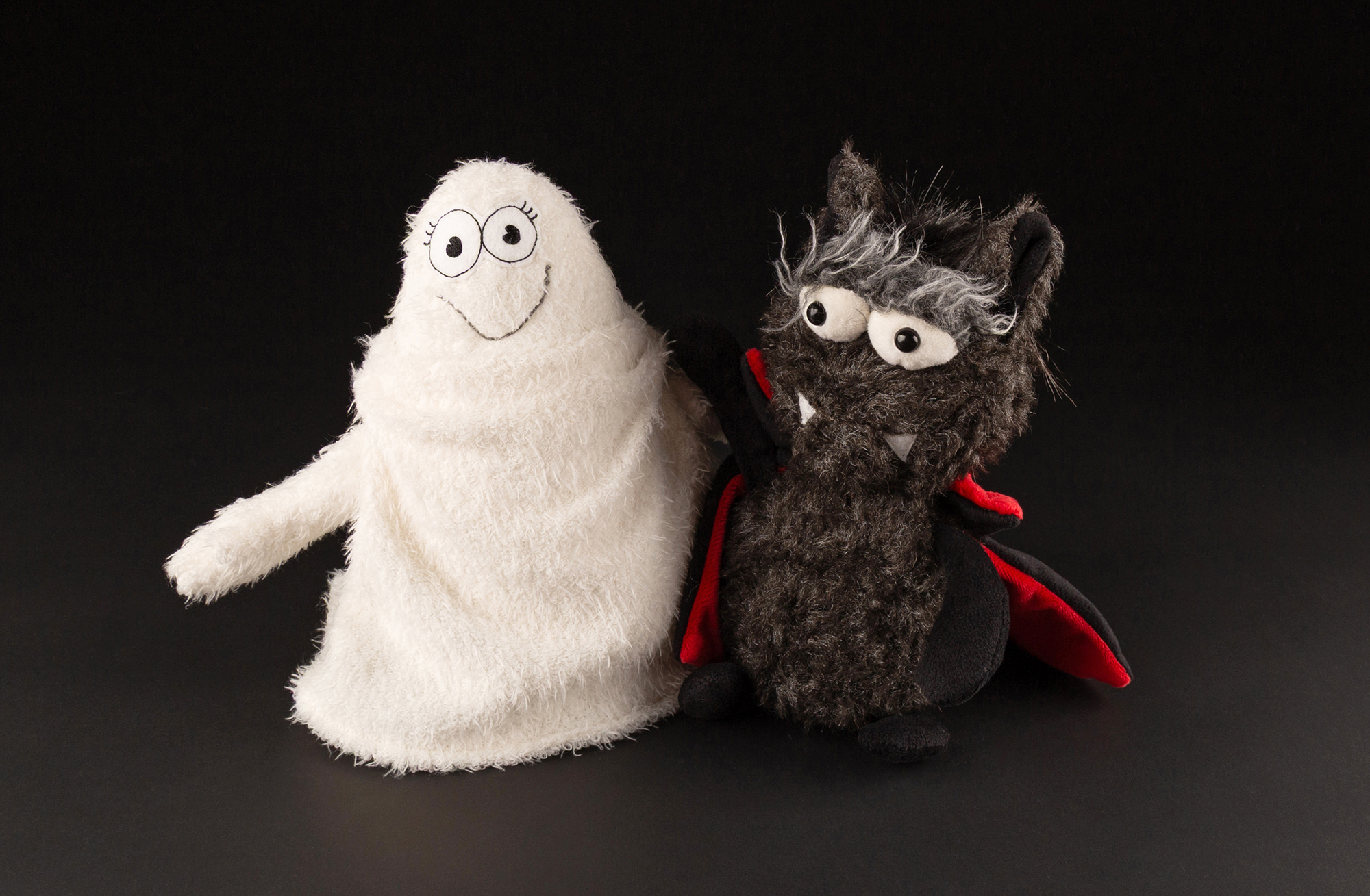 VORBESTELLUNG! Wird vor Halloween ausgeliefert Kuschel Vampir Mister Bisss, Beasts Town