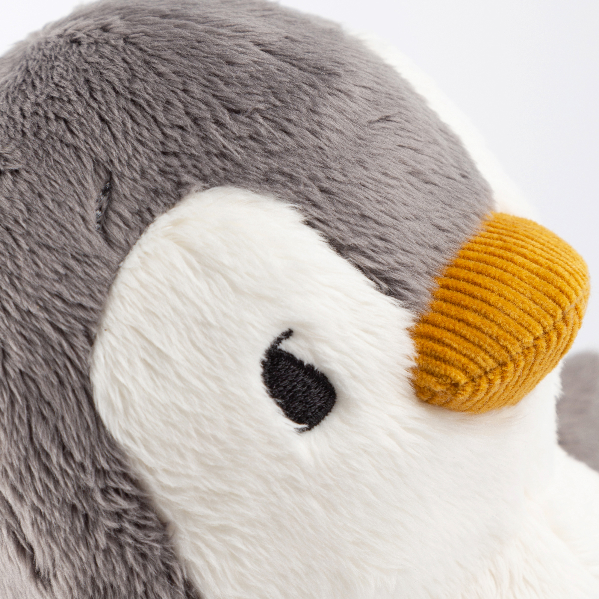 Plush penguin Pinebumm, Anouk children's books