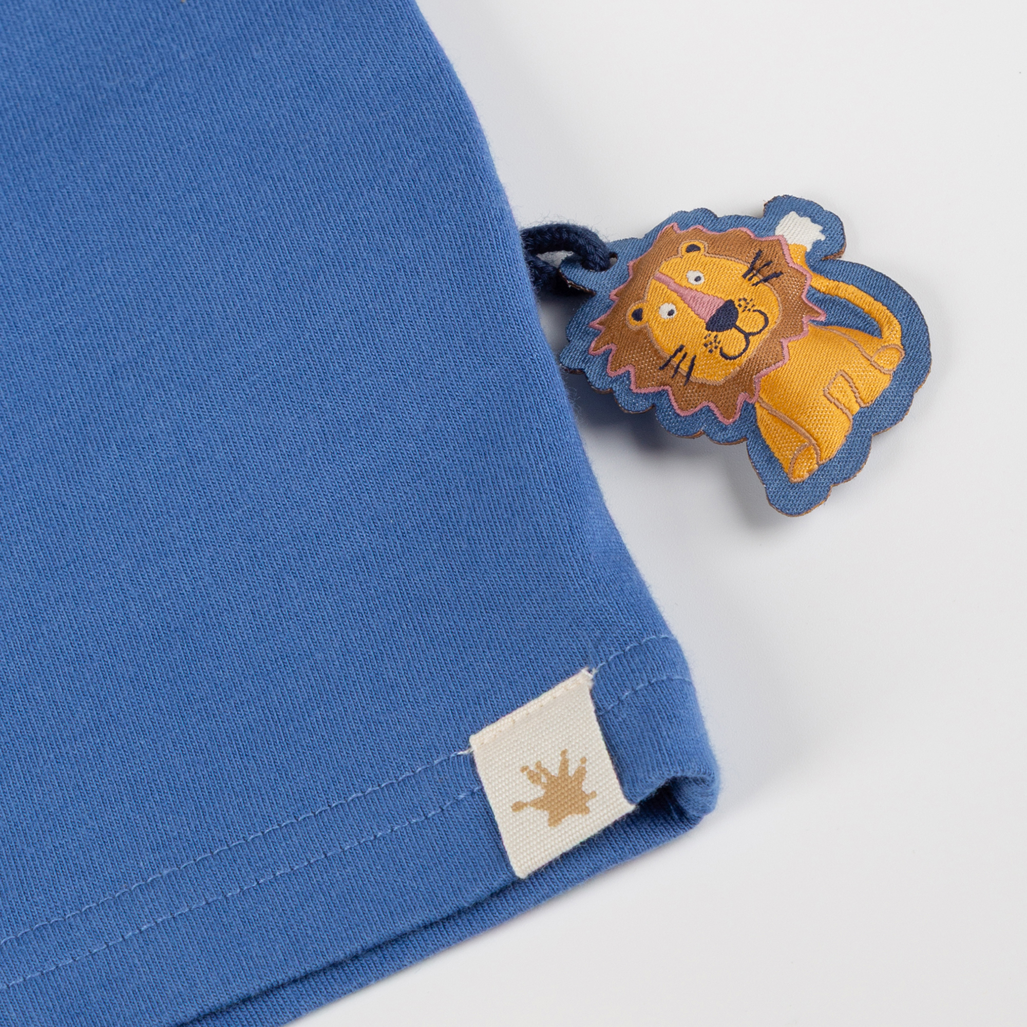 Azure blue children's T-shirt Tiger & Lion