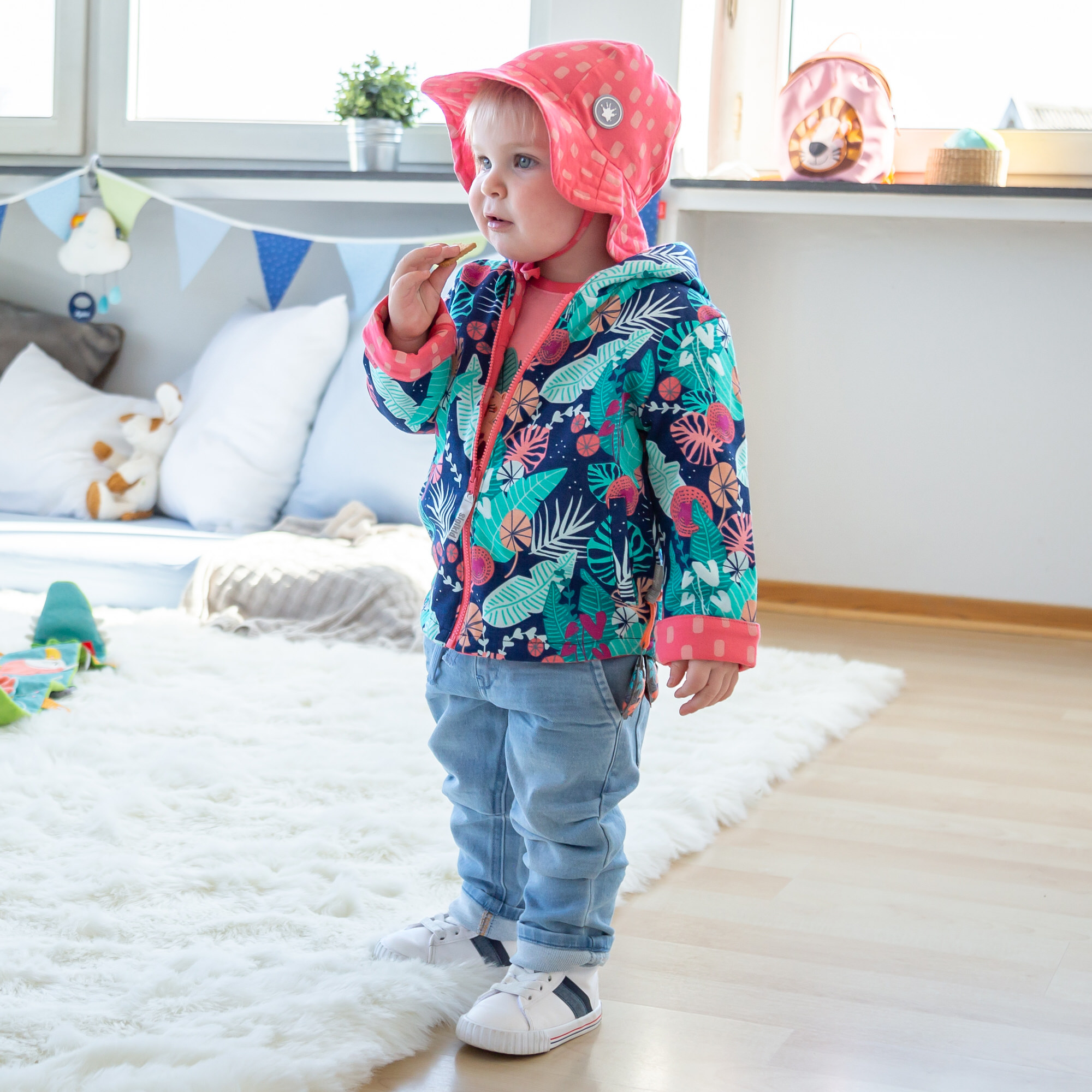Babyjeans zum Krempeln mit heller Waschung Babyjeans zum Krempeln mit heller Waschung