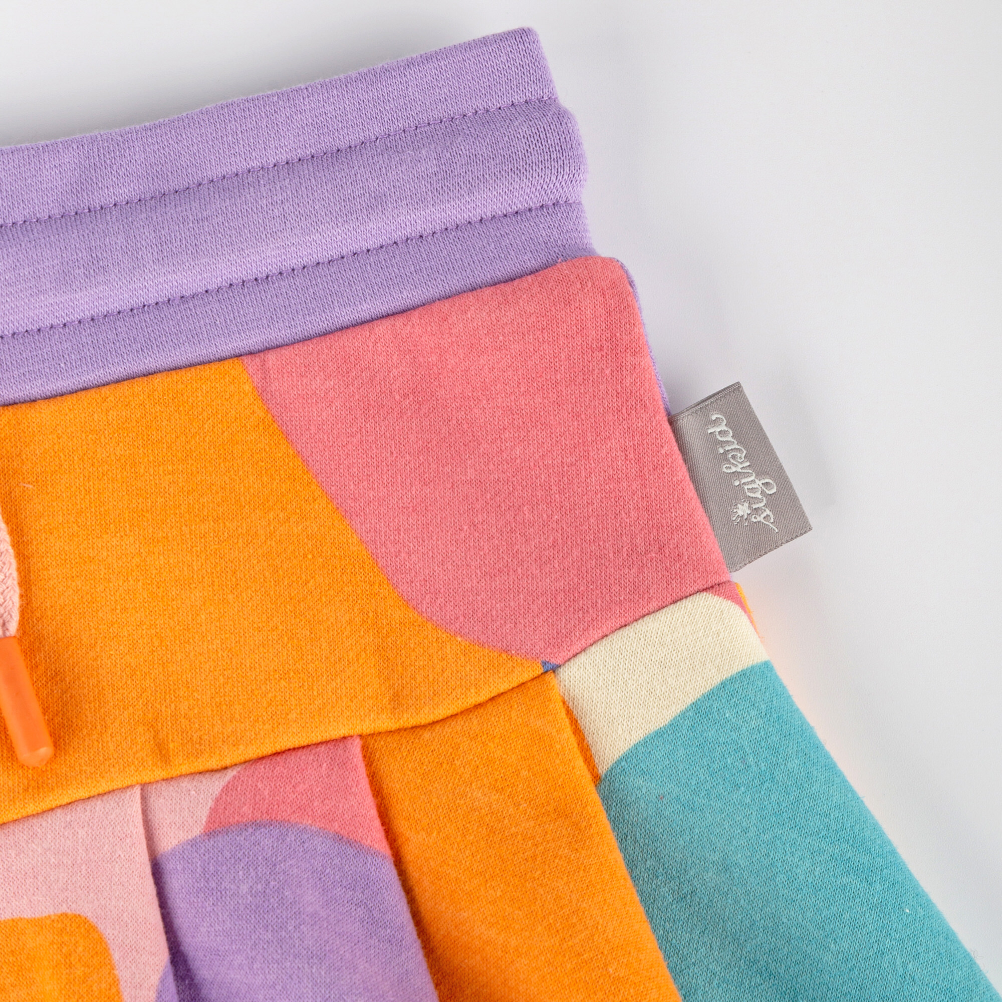 Girls' pleated sweat skirt, multicoloured Girls' pleated sweat skirt, multicoloured