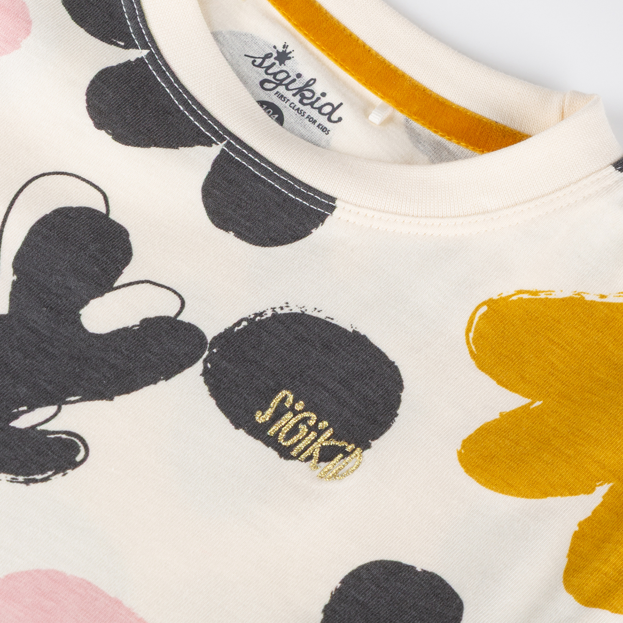 Children's long sleeve Tee, shoulder frills, Snow Bunny