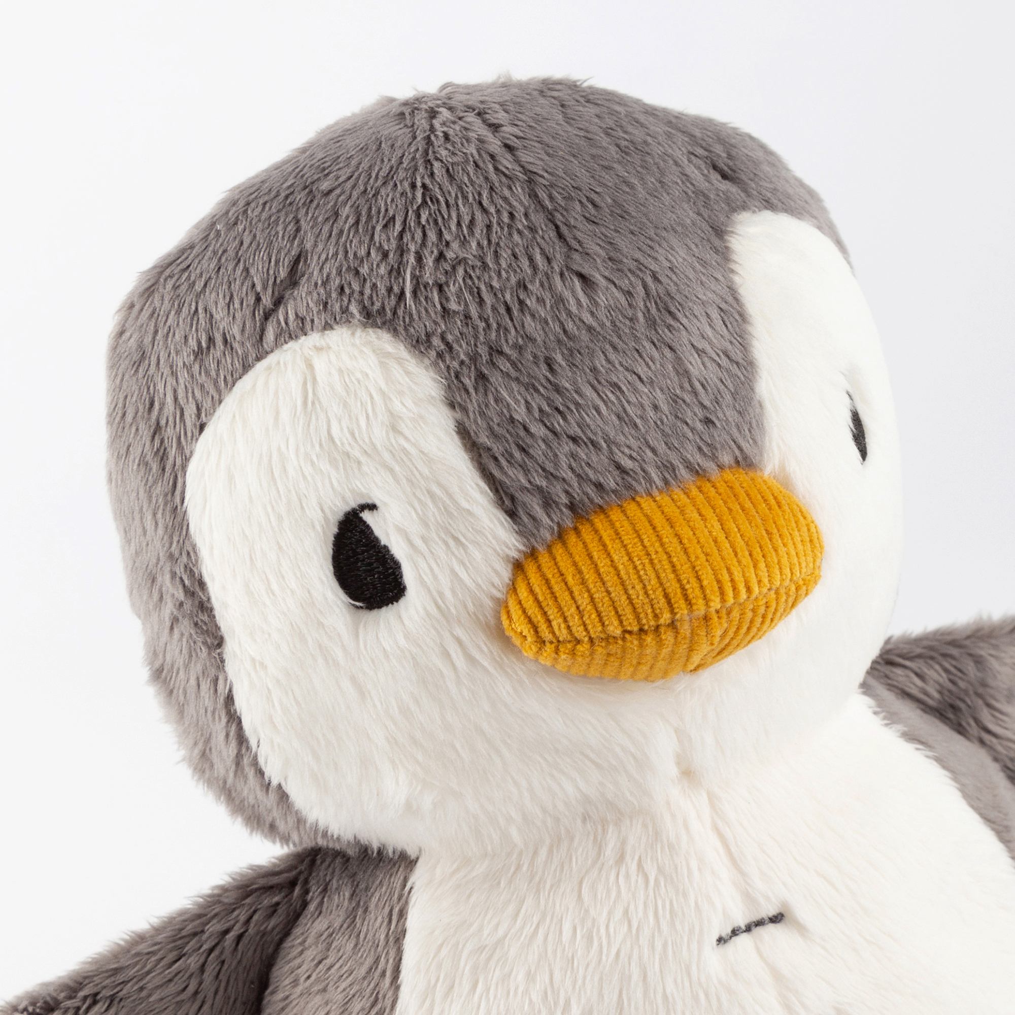 Plush penguin Pinebumm, Anouk children's books