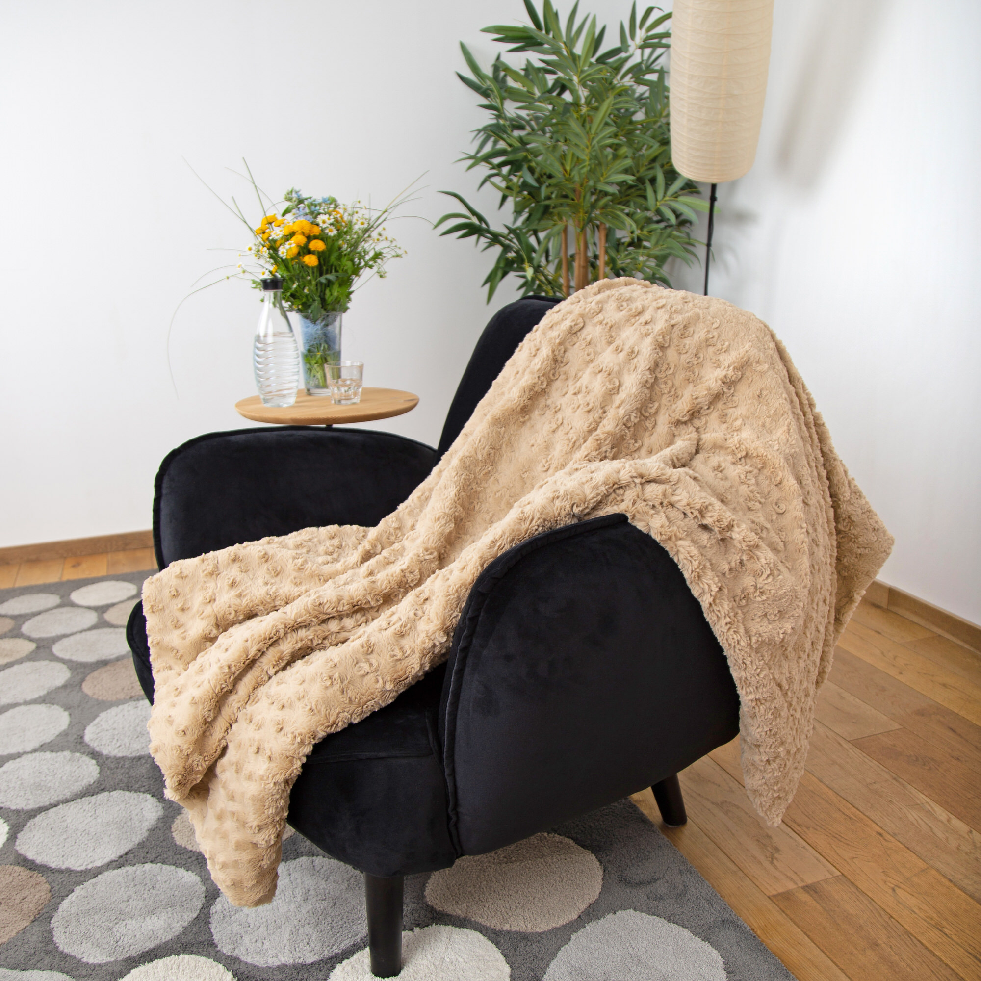 Plush throw blanket beige, lined