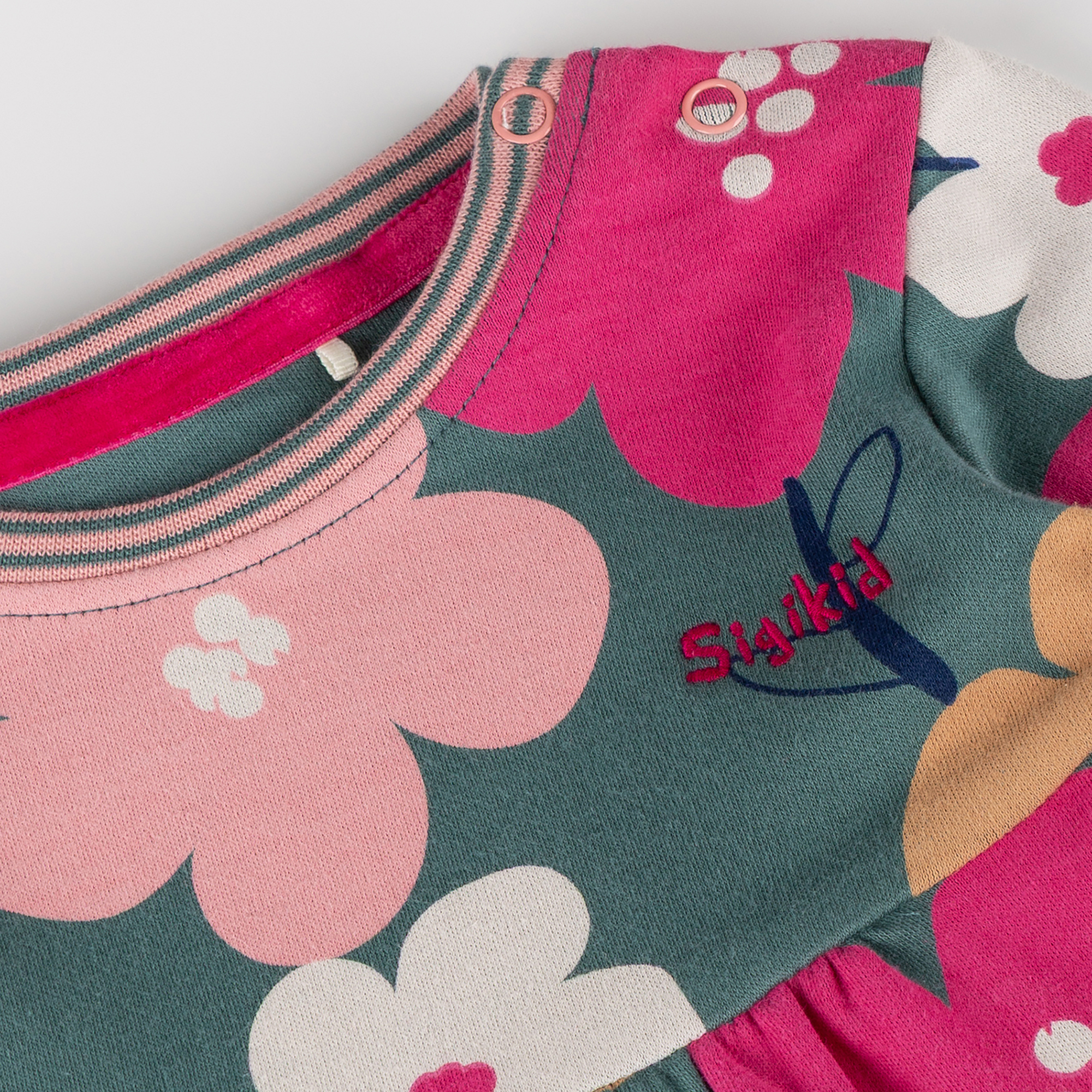 Baby Stufenkleid Pony Love, grün mit Blumenprint