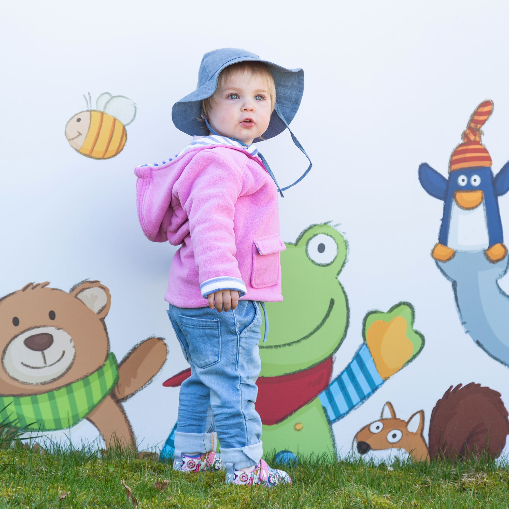 Babyjeans zum Krempeln mit heller Waschung Babyjeans zum Krempeln mit heller Waschung