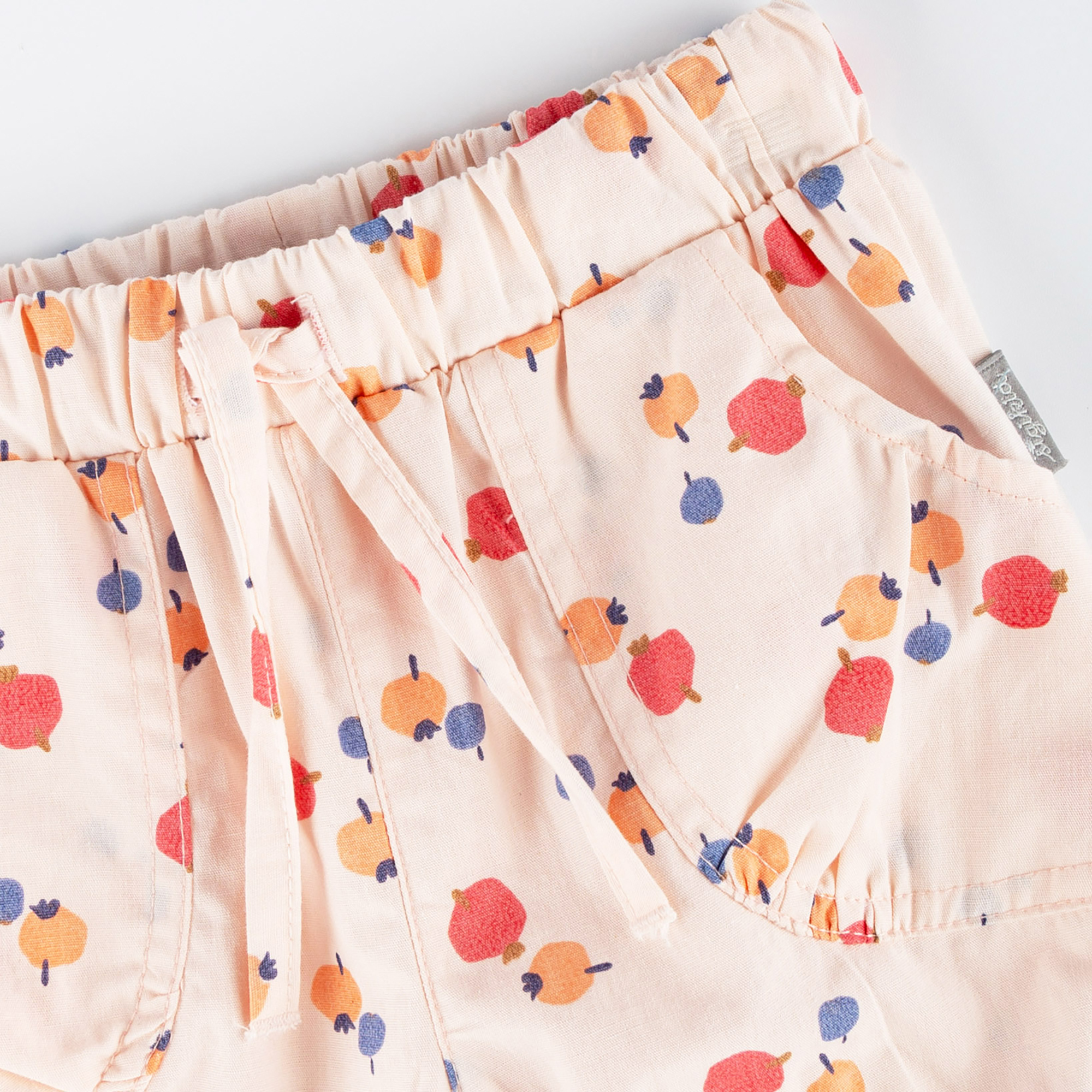 Baby shorts pale pink berry print