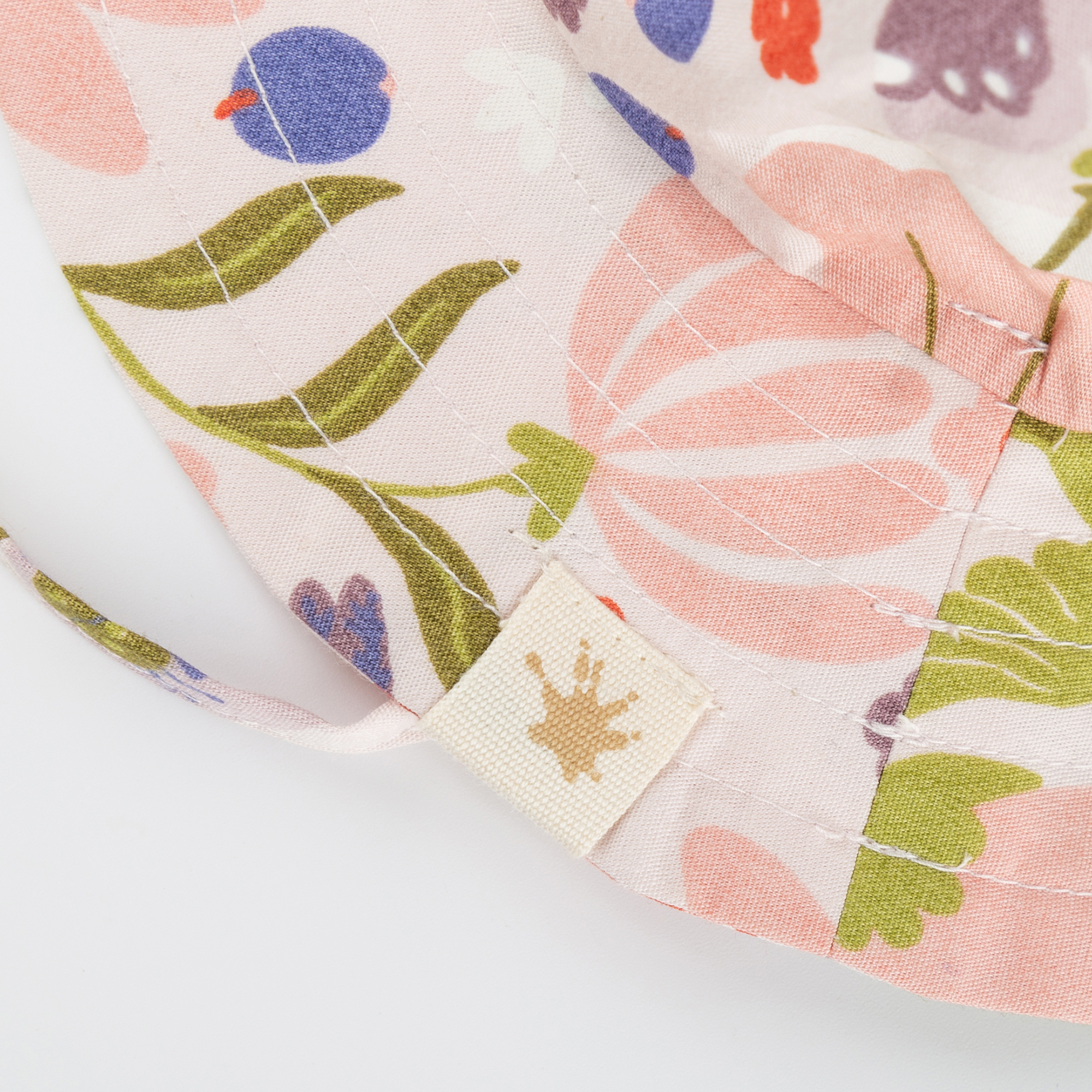 Baby Sonnenhut Marienkäfer mit Blumenprint Baby Sonnenhut Marienkäfer mit Blumenprint