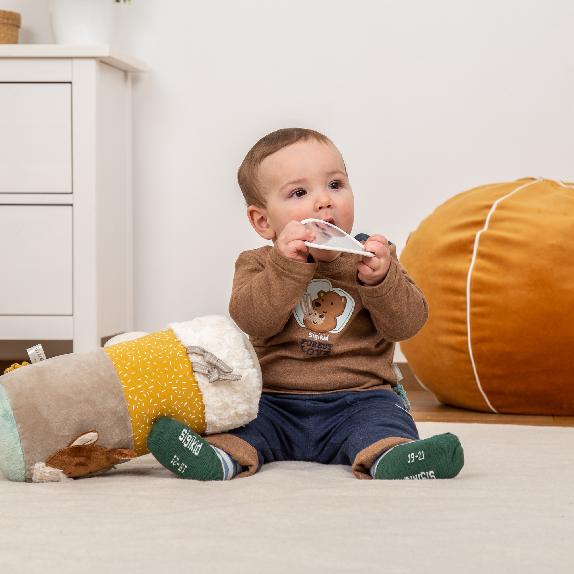 Baby cushion rattle rustle roll fox with mirror