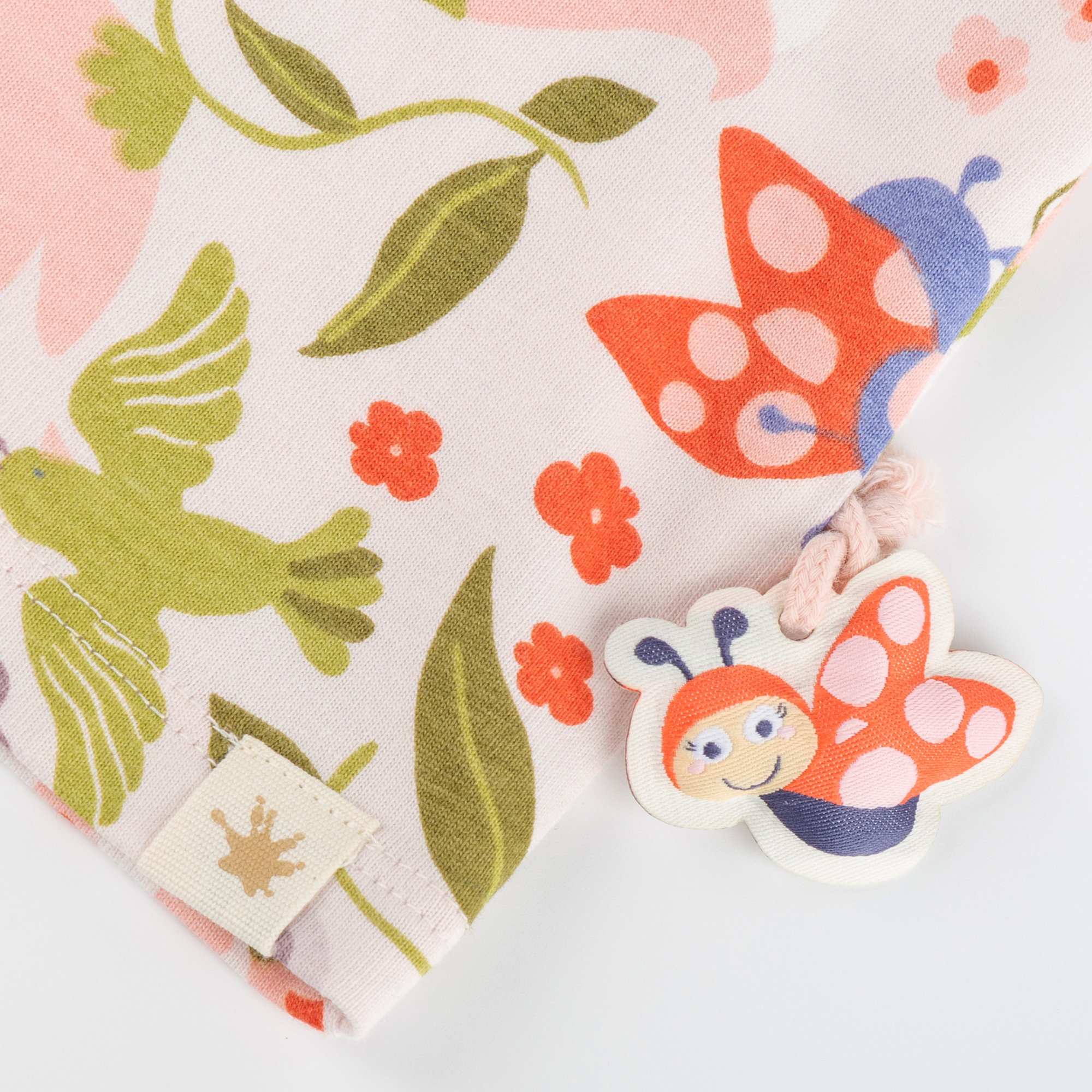 Baby T-shirt flower meadow, Happy Ladybug Baby T-shirt flower meadow, Happy Ladybug