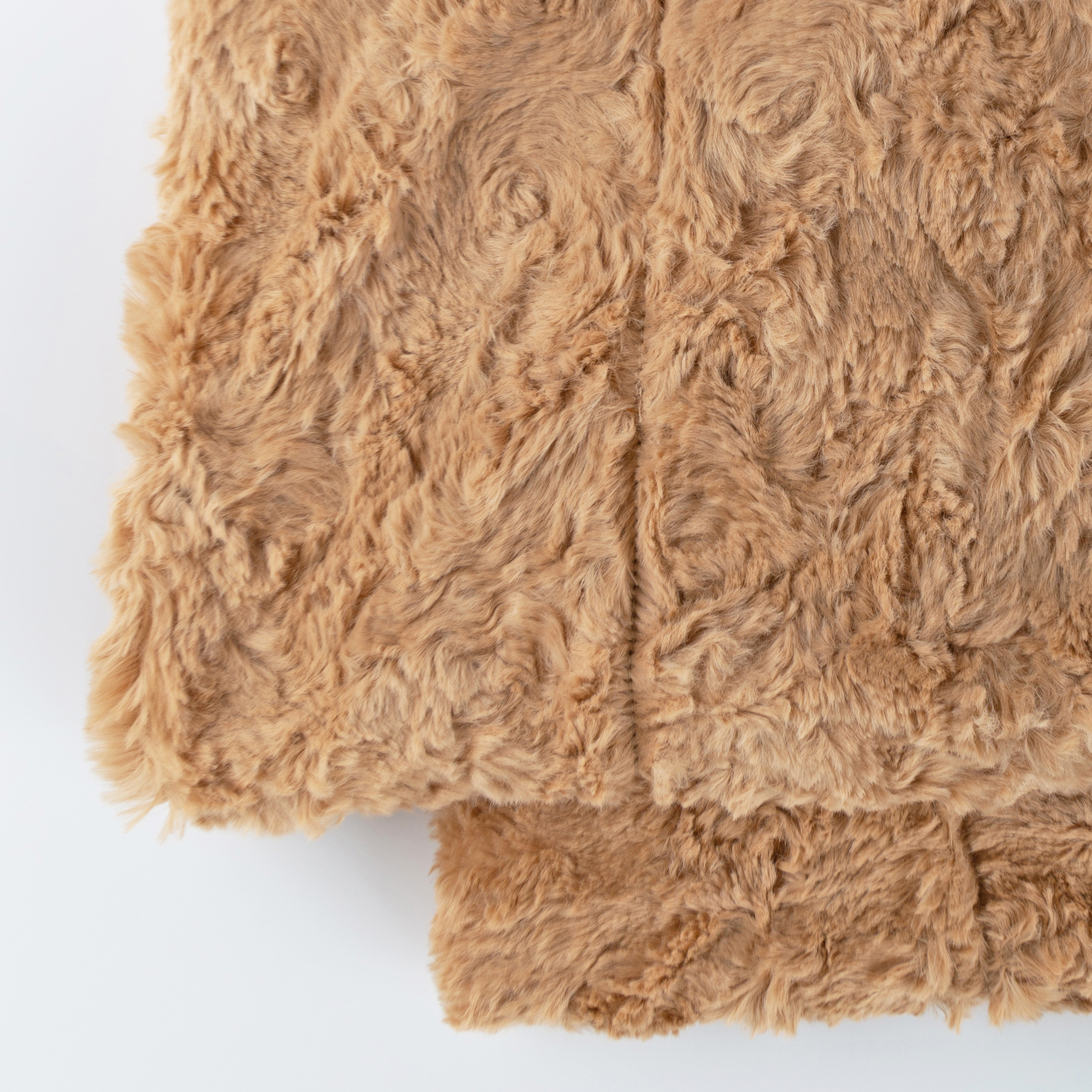 Beasts Kuscheldecke Plüsch, braun gewirbelt Beasts Kuscheldecke Plüsch, braun gewirbelt