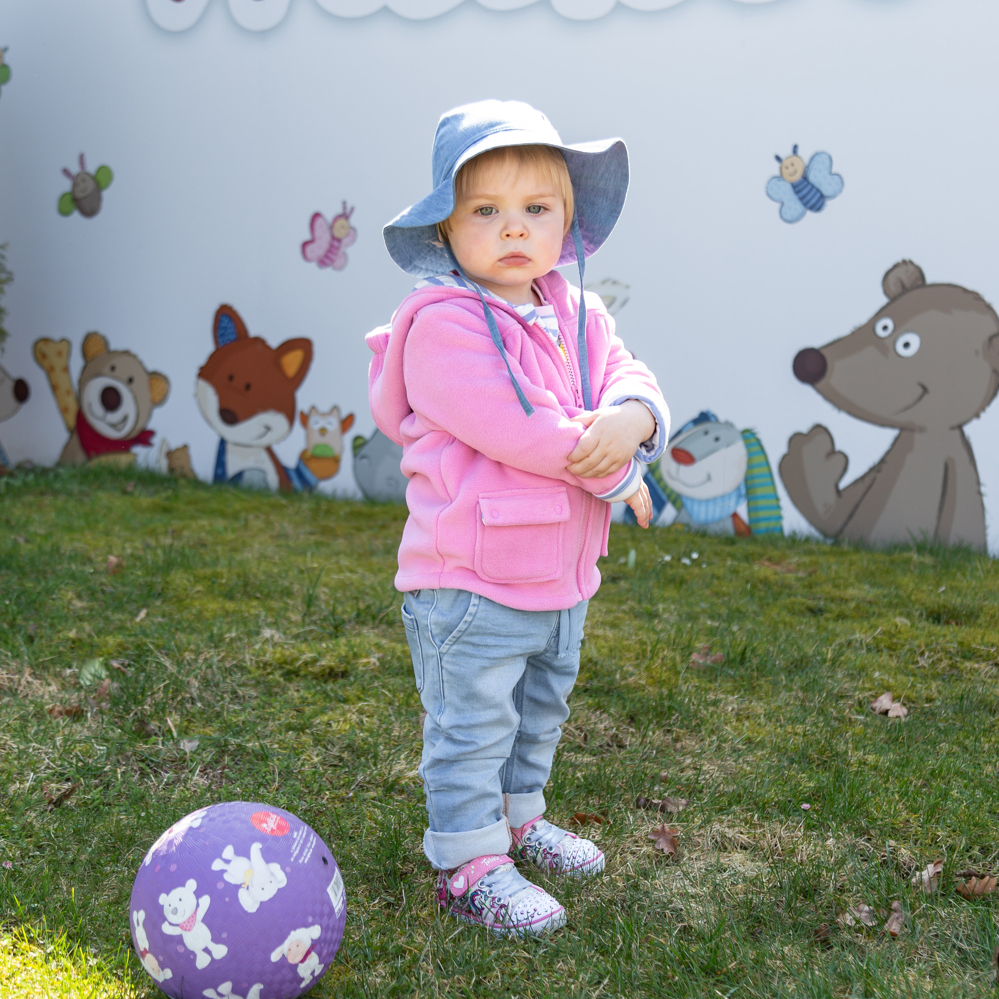 Babyjeans zum Krempeln mit heller Waschung Babyjeans zum Krempeln mit heller Waschung