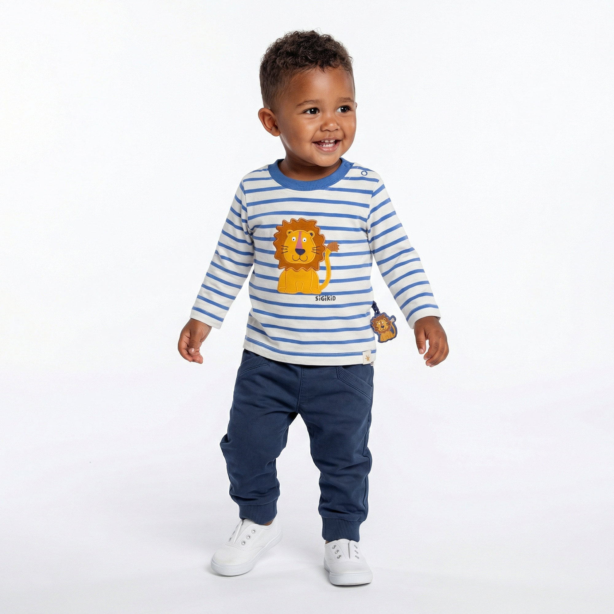 Durable baby gabardine trousers with pockets