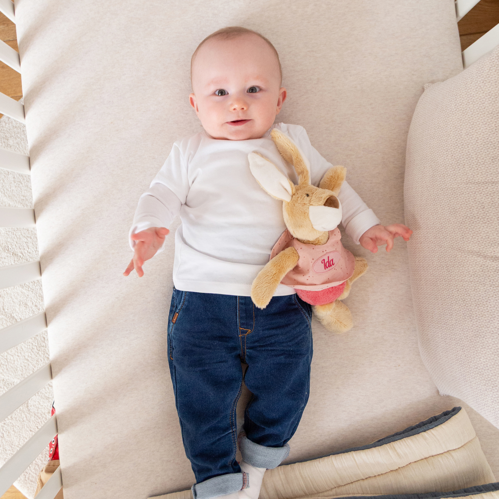 Personalised musical bunny for baby girls