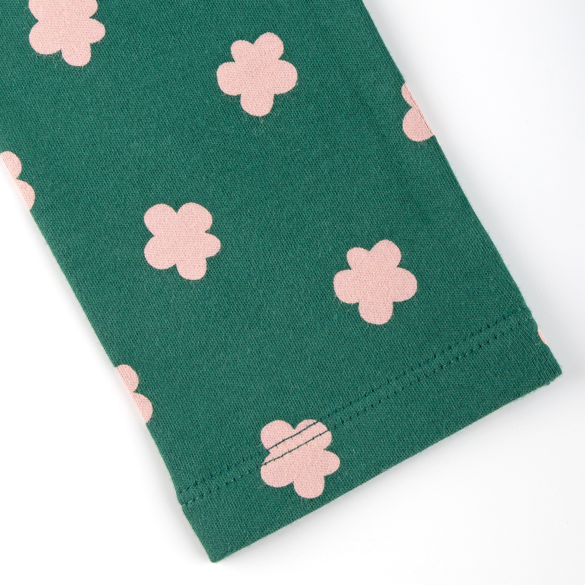 Two piece children's pyjamas dog Two piece children's pyjamas dog