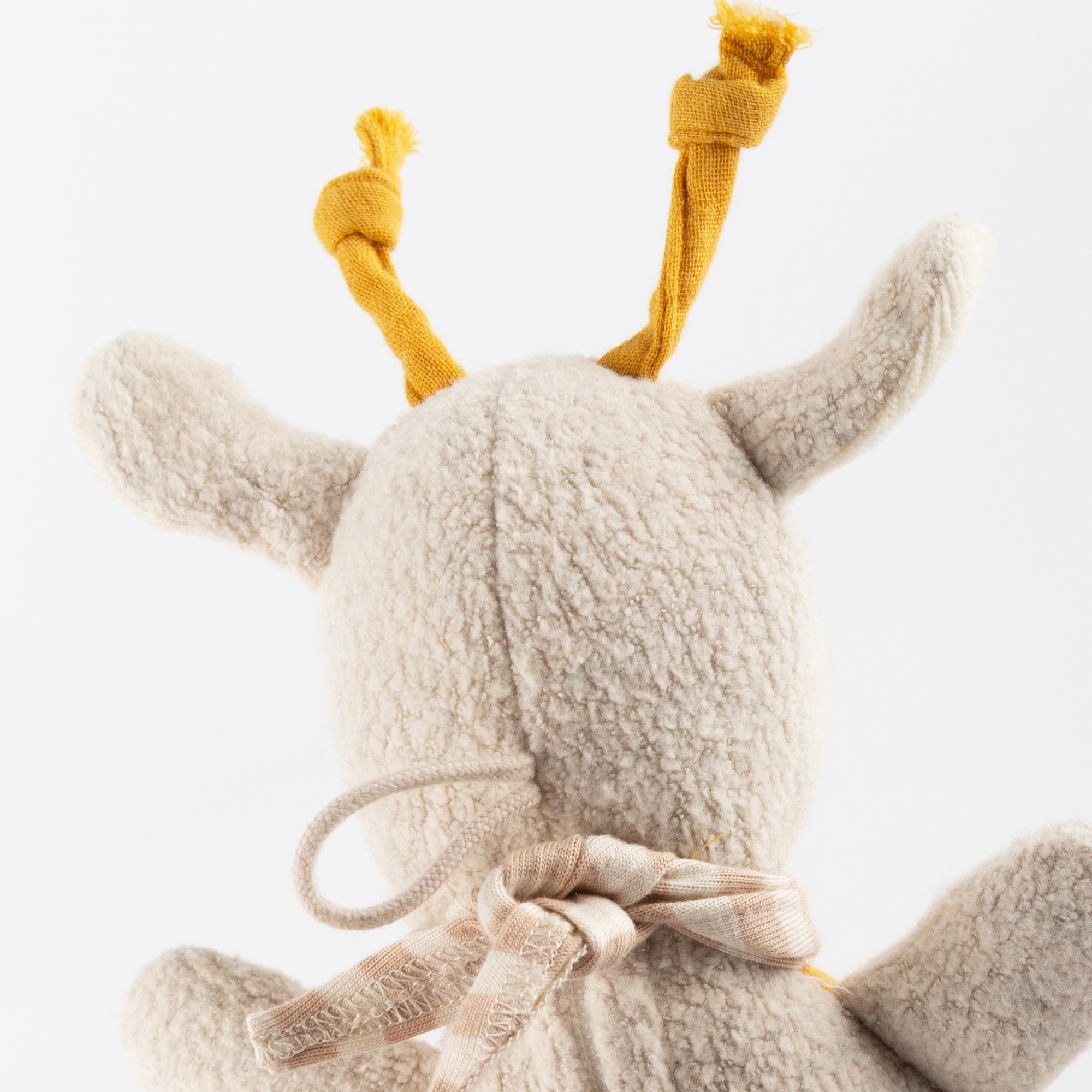 Muslin musical baby soft toy giraffe, yellow