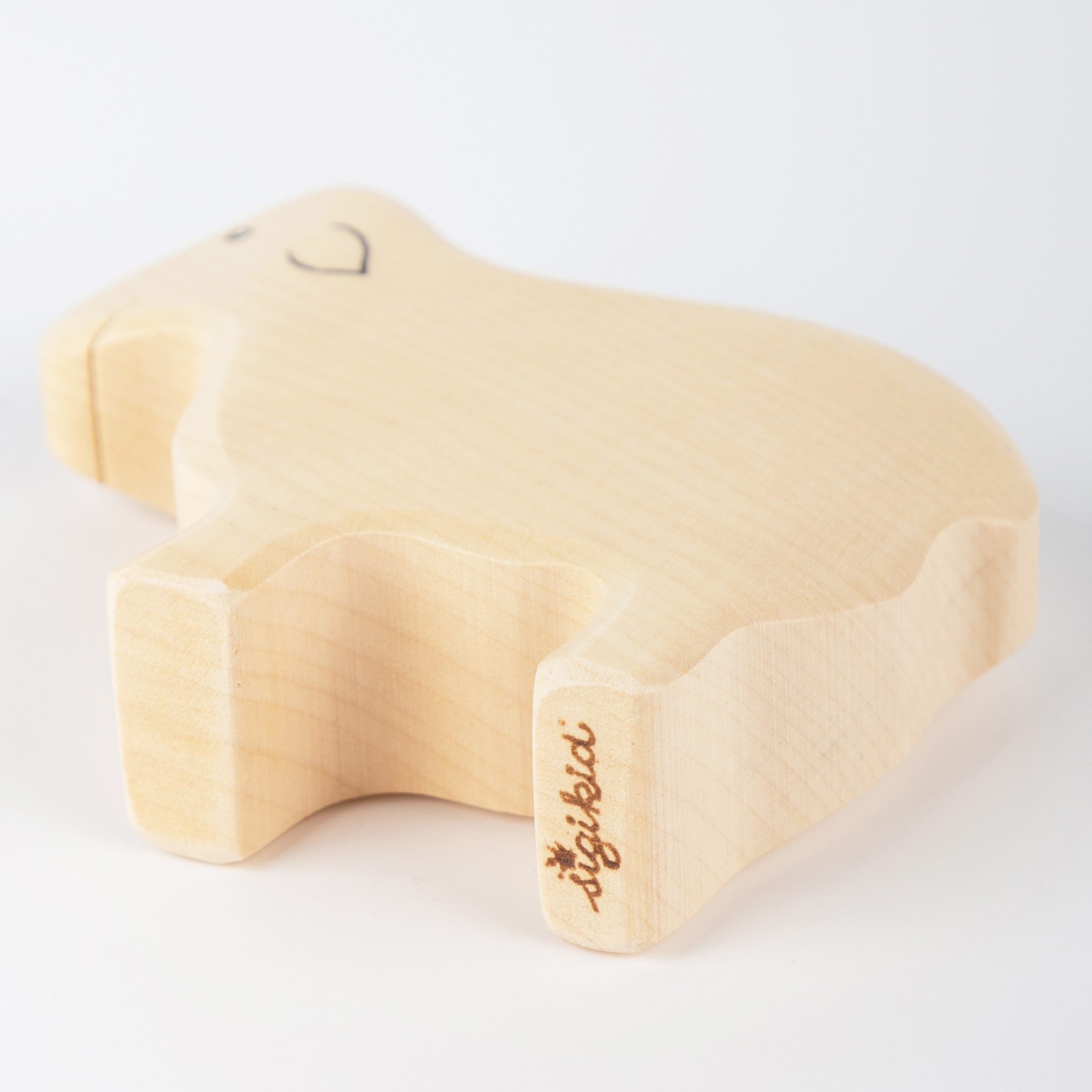 Wooden toy set of 7 farm animals Wooden toy set of 7 farm animals