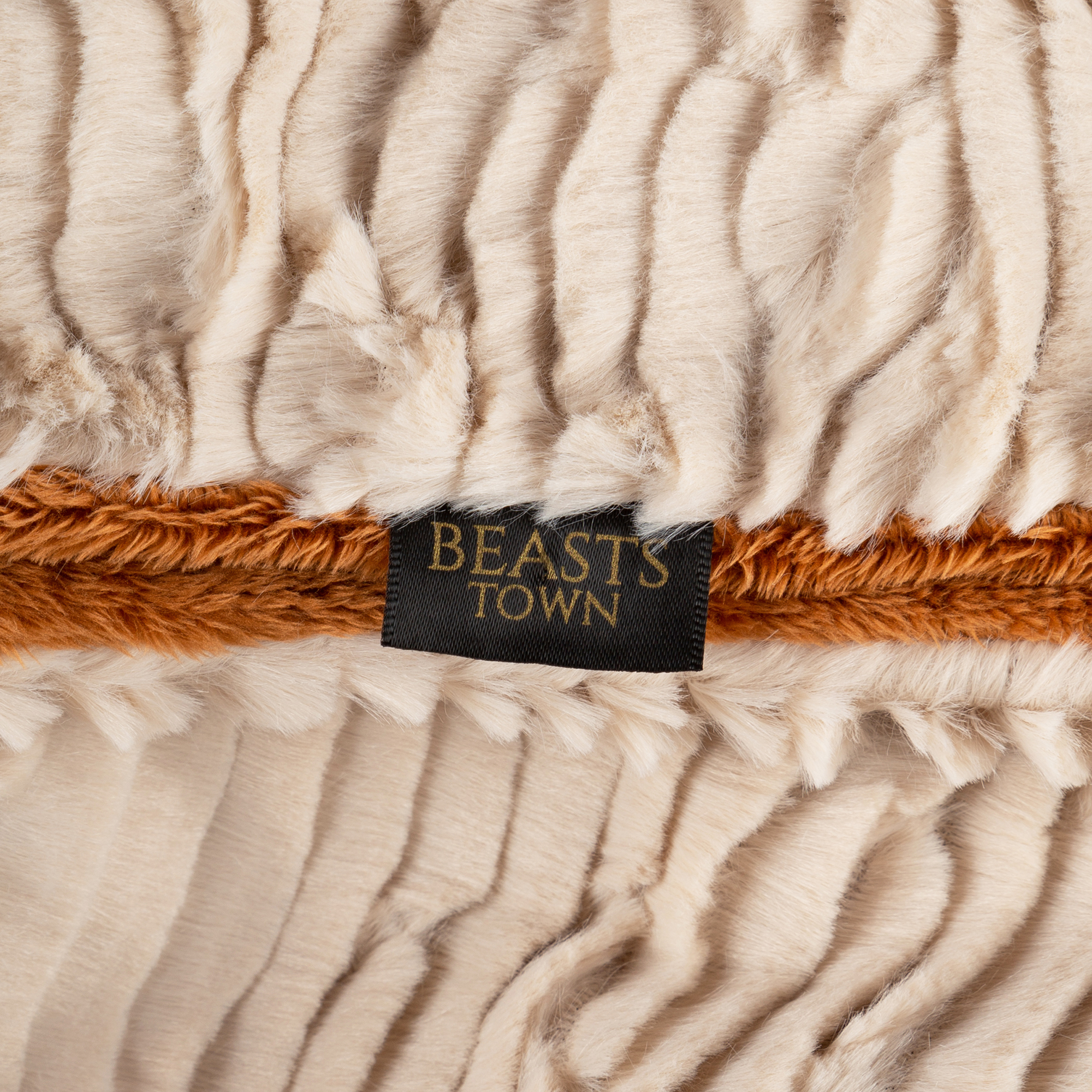 Beasts Kuscheldecke Stufenplüsch, beige