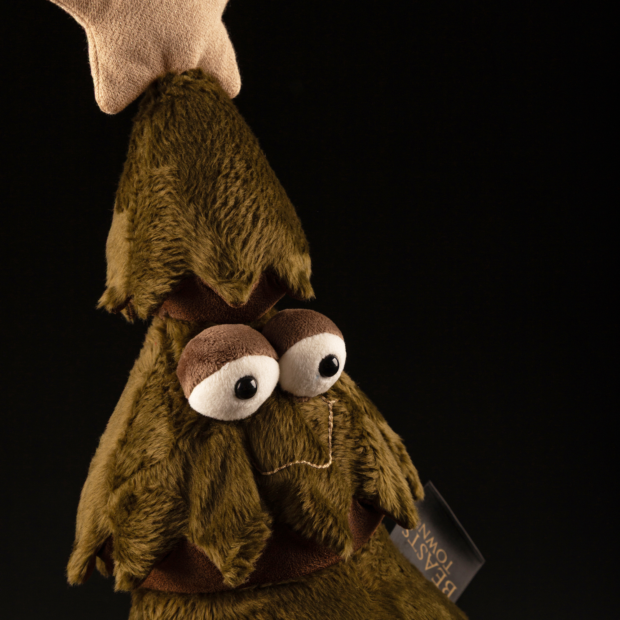 Plüsch Tannenbaum Santa Lametta - The Overexpected, Beasts – Liefertermin je nach Bestelleingang zwischen 01.12. und spätestens 17.12. abgehend bei sigikid