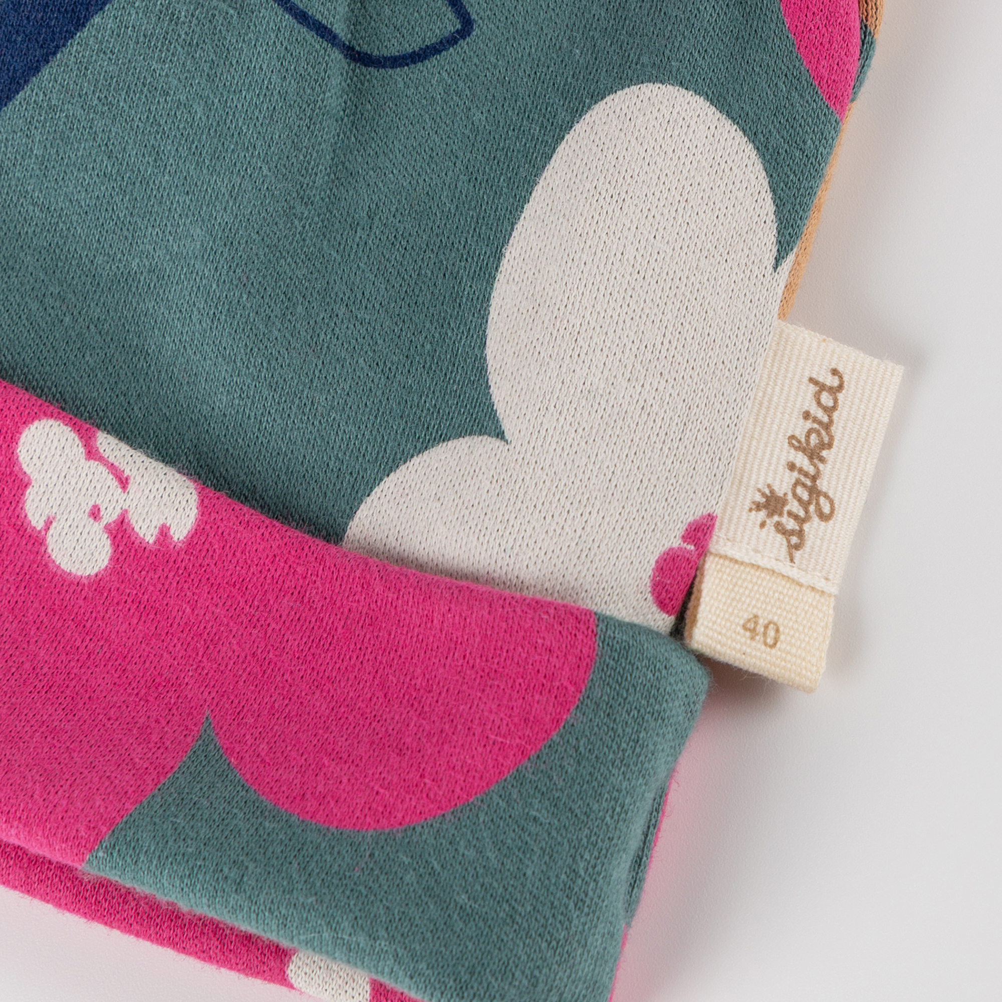 Baby Mütze Pony Love, grün mit Blumenprint