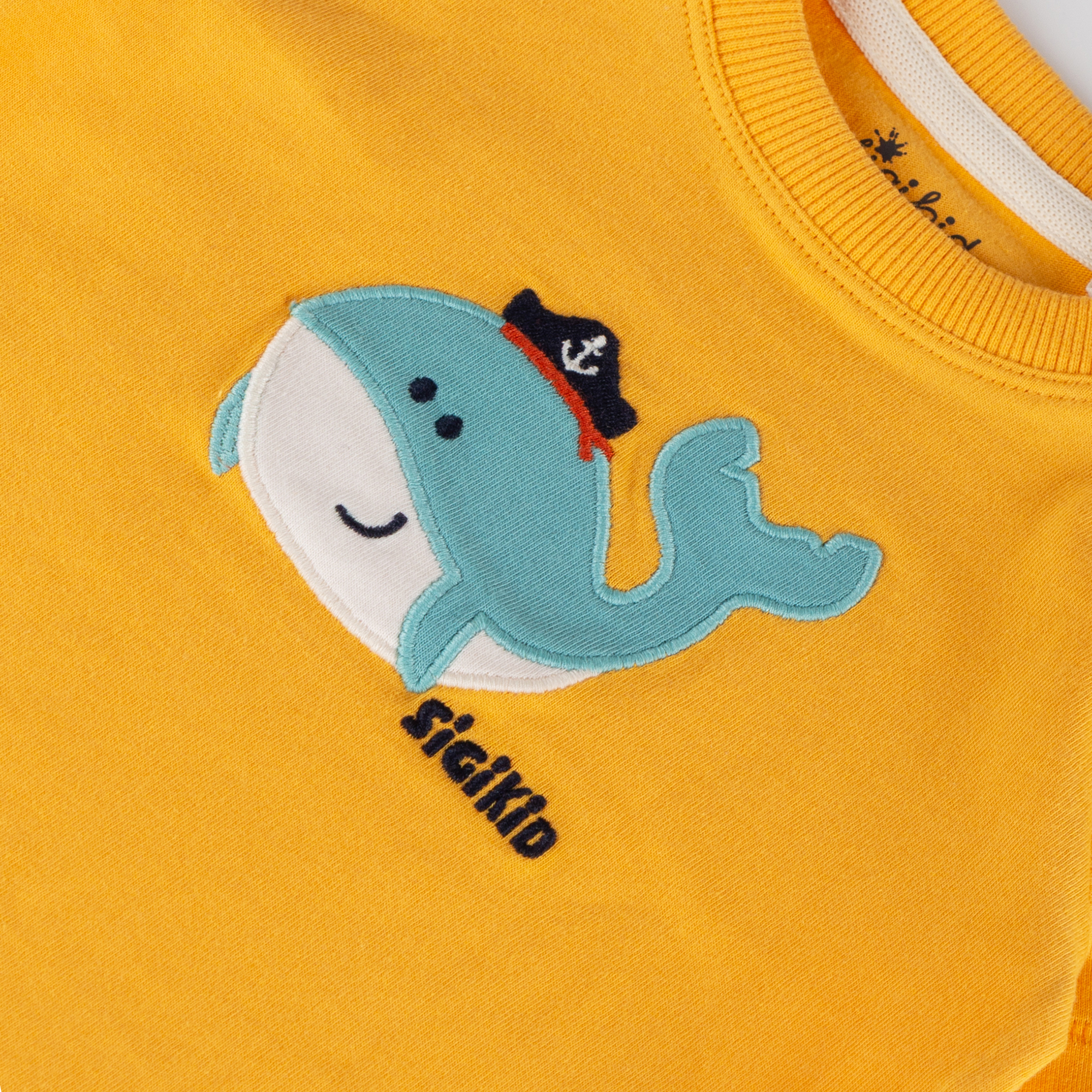 Baby T-Shirt Wal, Happy Holidays