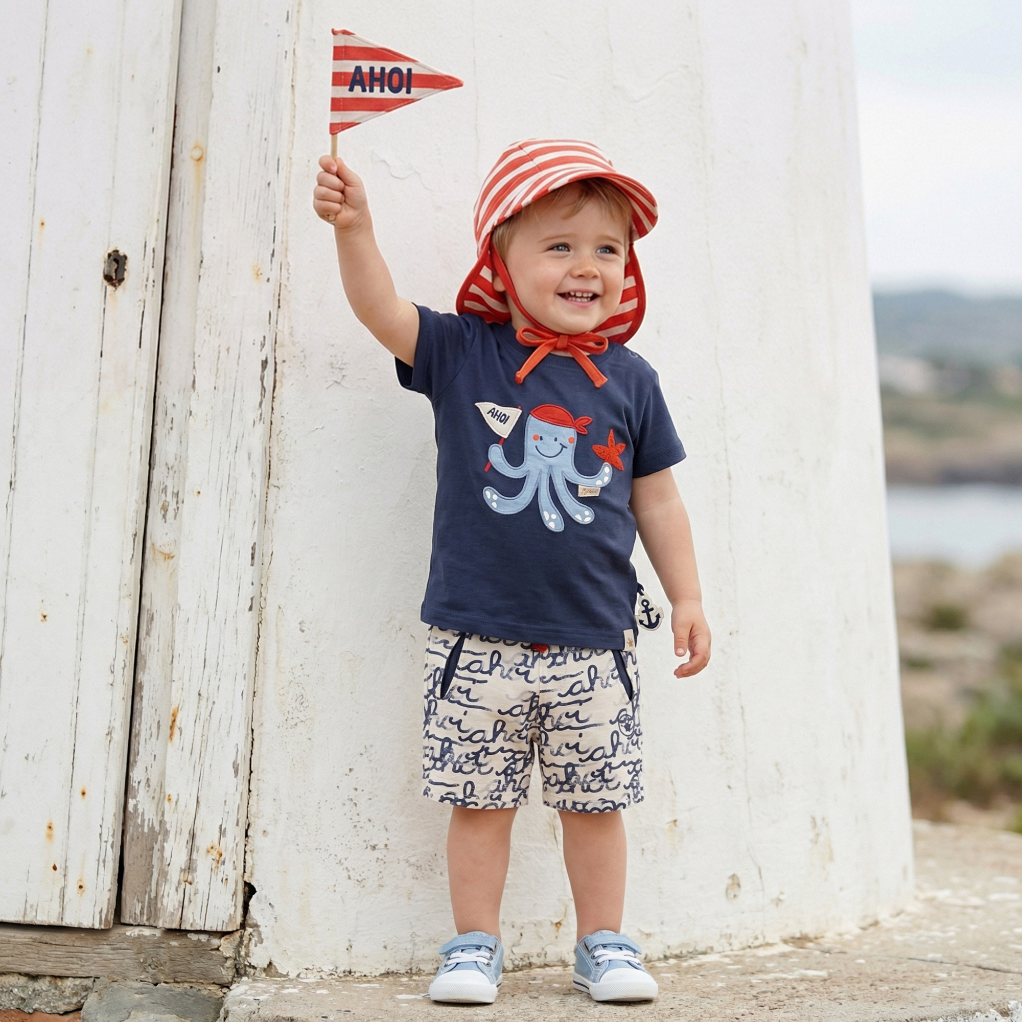 Baby Bermuda mit "Ahoi" Print, weiß