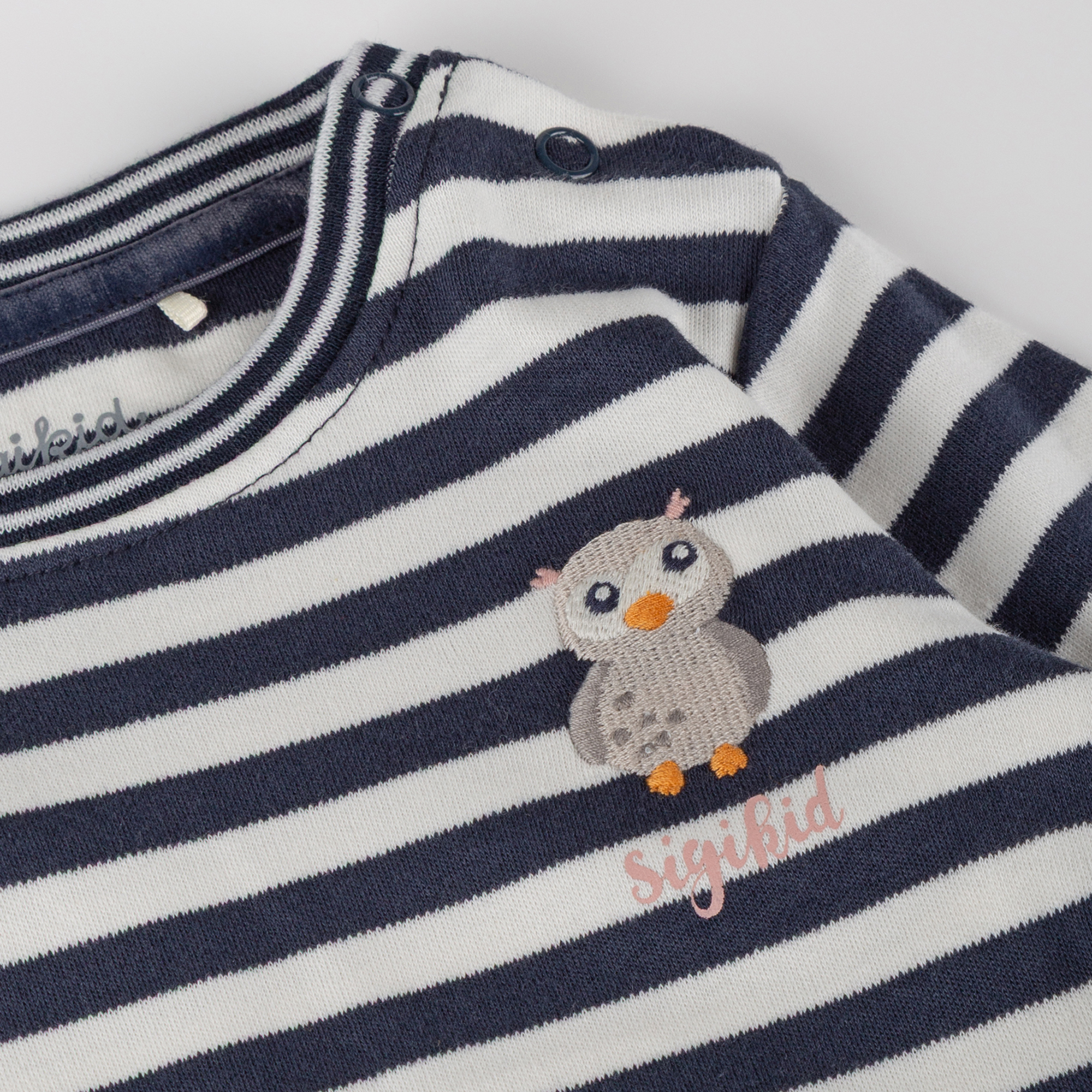 Baby Langarmshirt Eule Curious Owl, blau-weiß geringelt