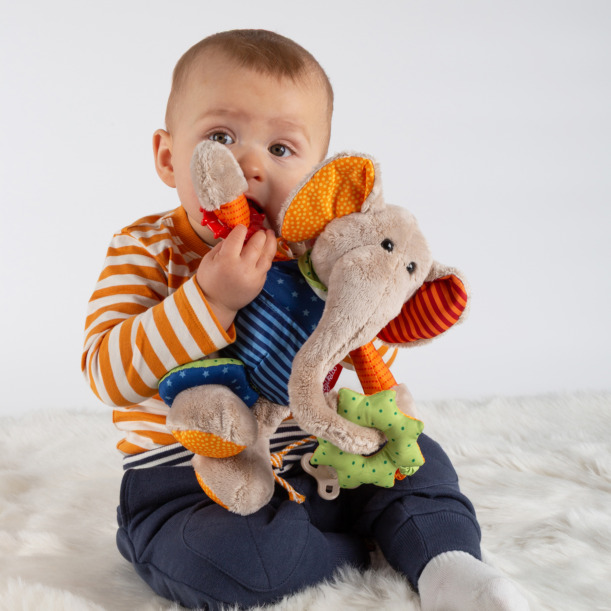 Baby Spiel-Elefant mit Funktion Baby Spiel-Elefant mit Funktion
