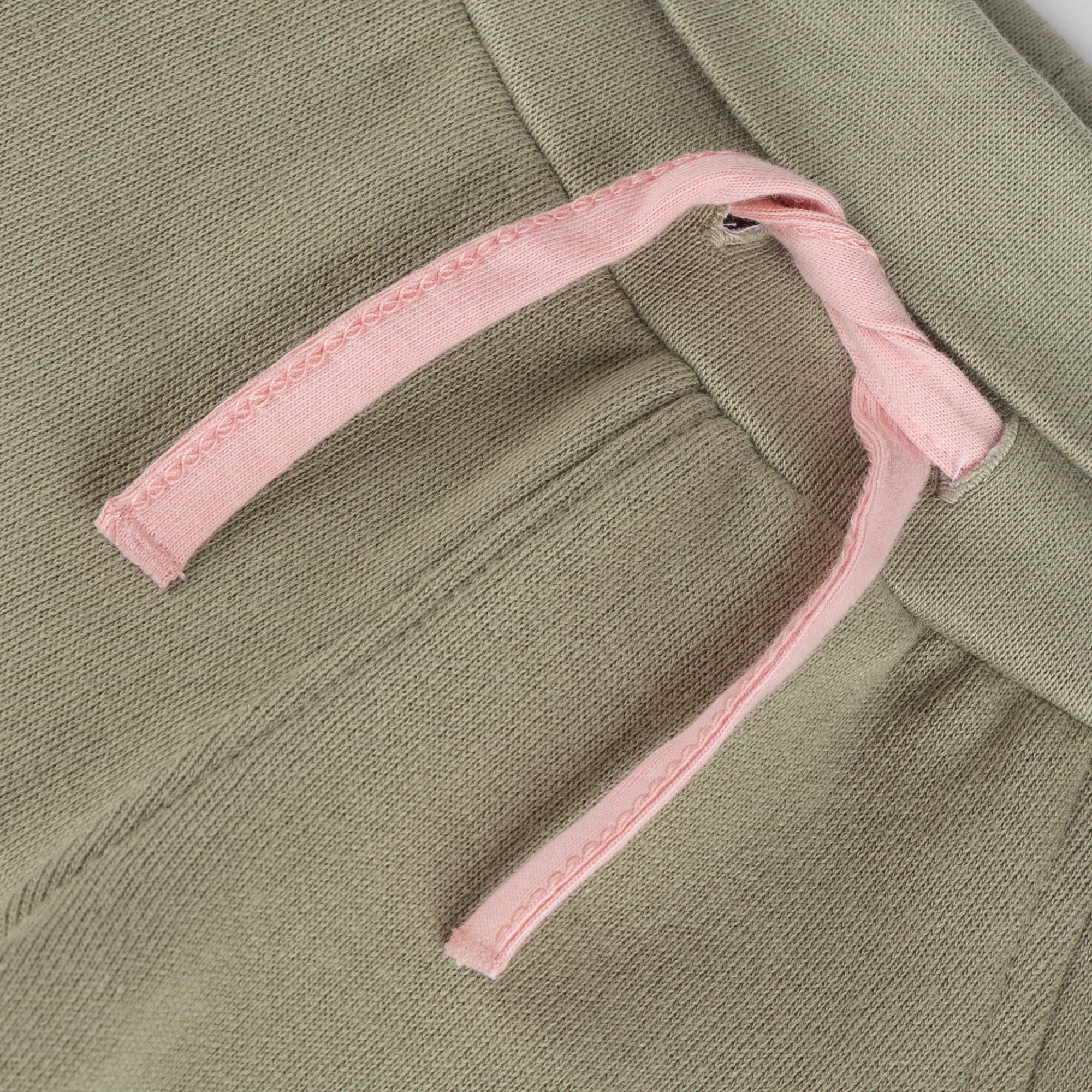 Baby Sweathose grün, Petit Croissant