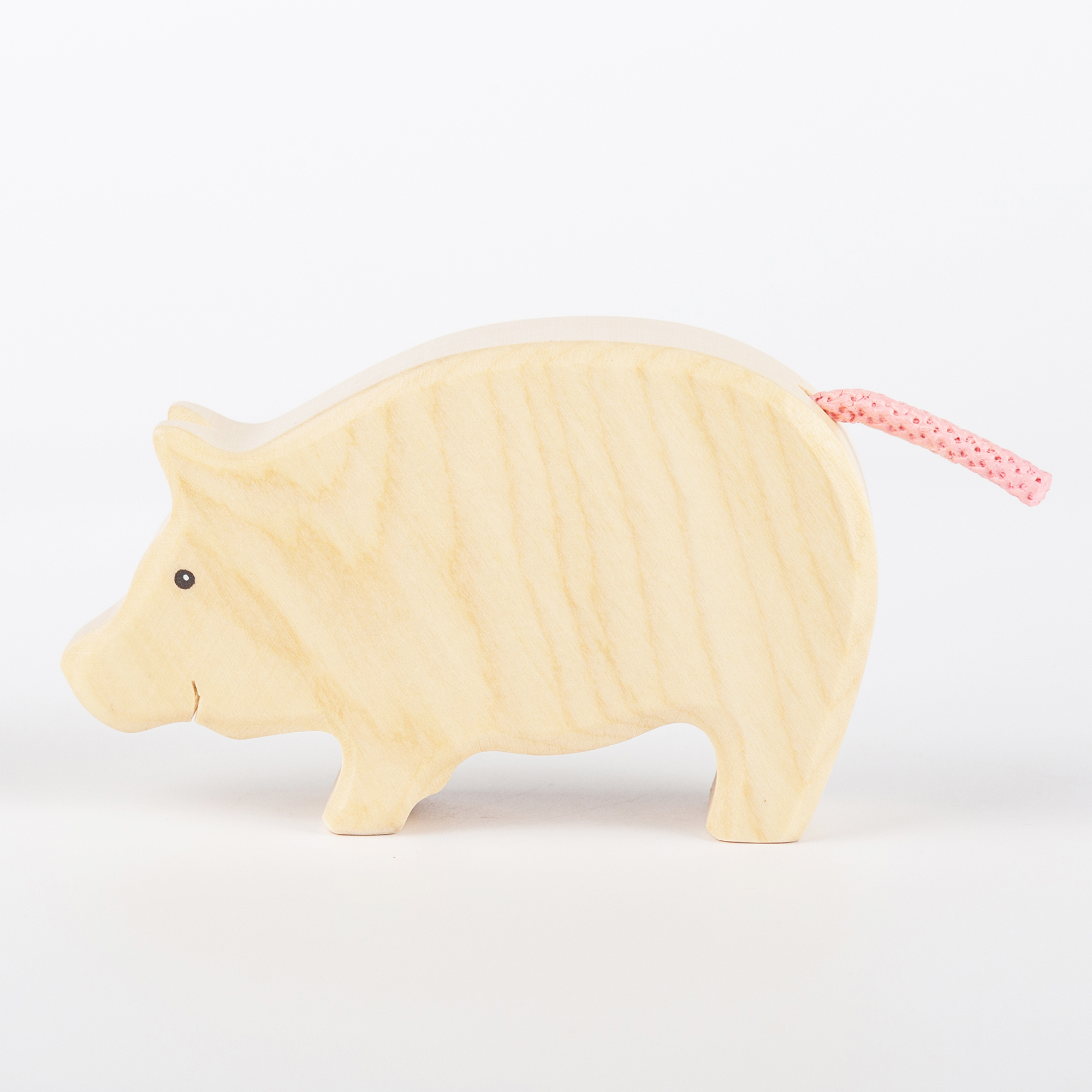 Wooden toy set of 7 farm animals Wooden toy set of 7 farm animals