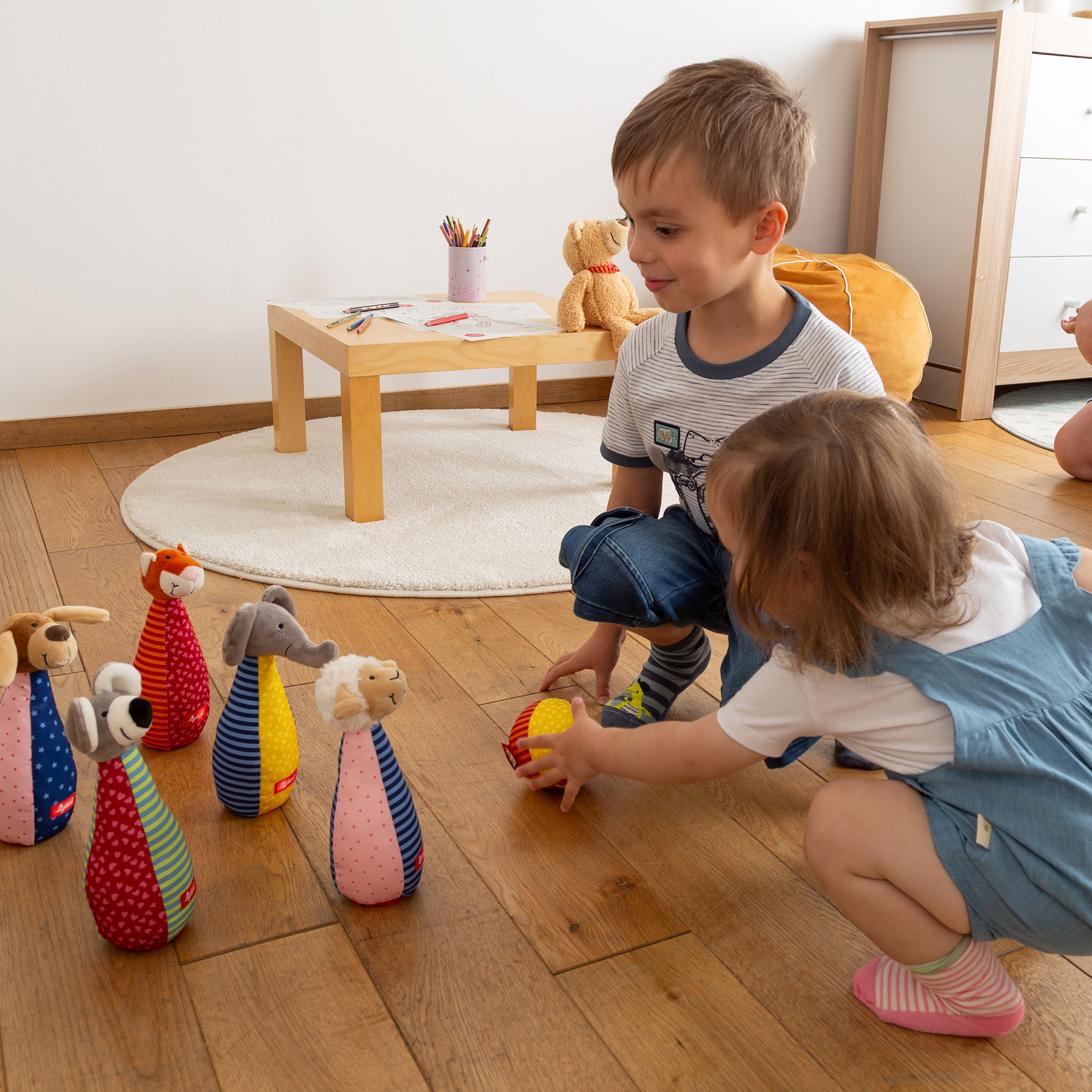 Kegelspiel für Kleinkinder