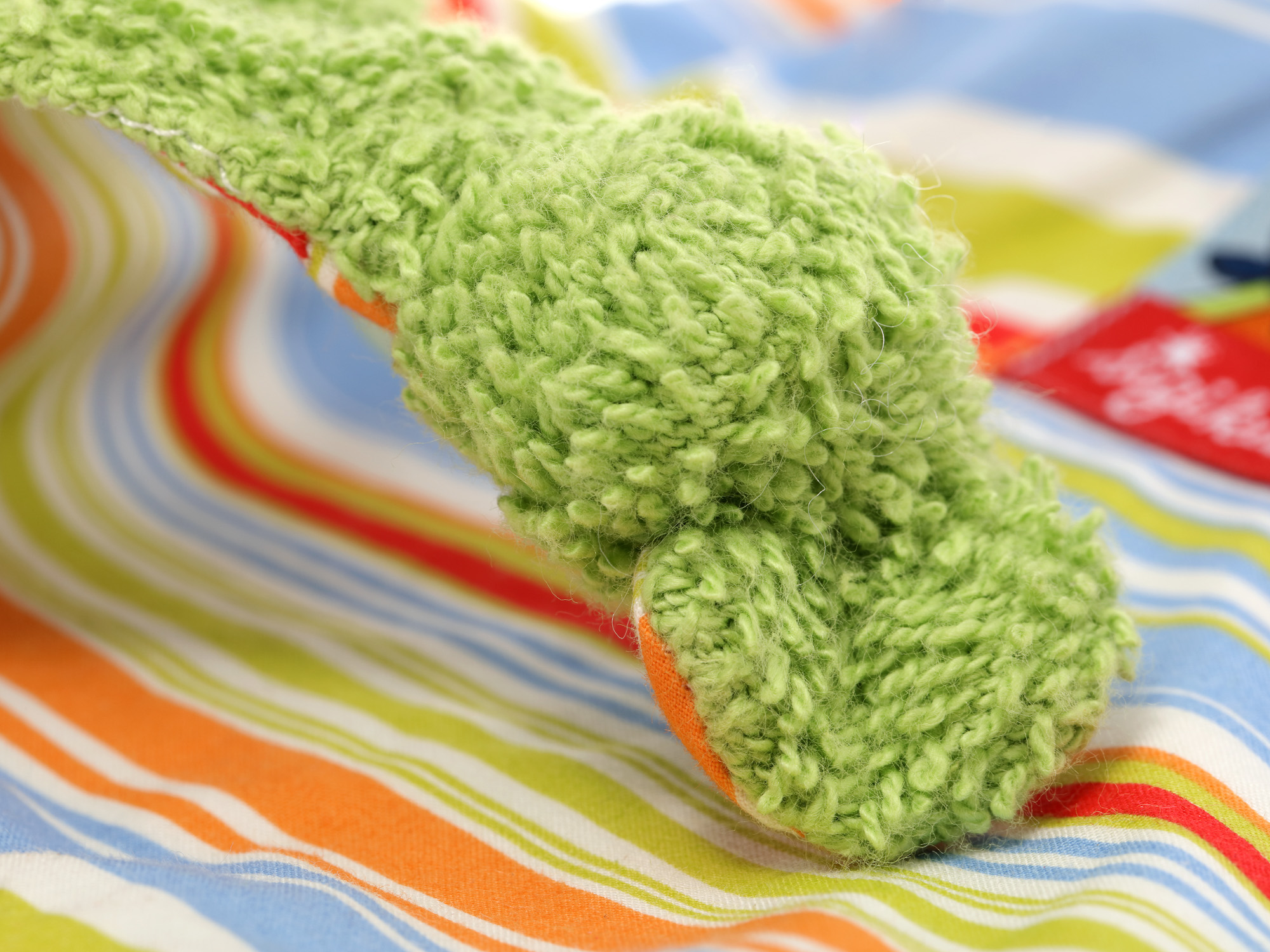 Colourful baby blankie "Fortis Frog"