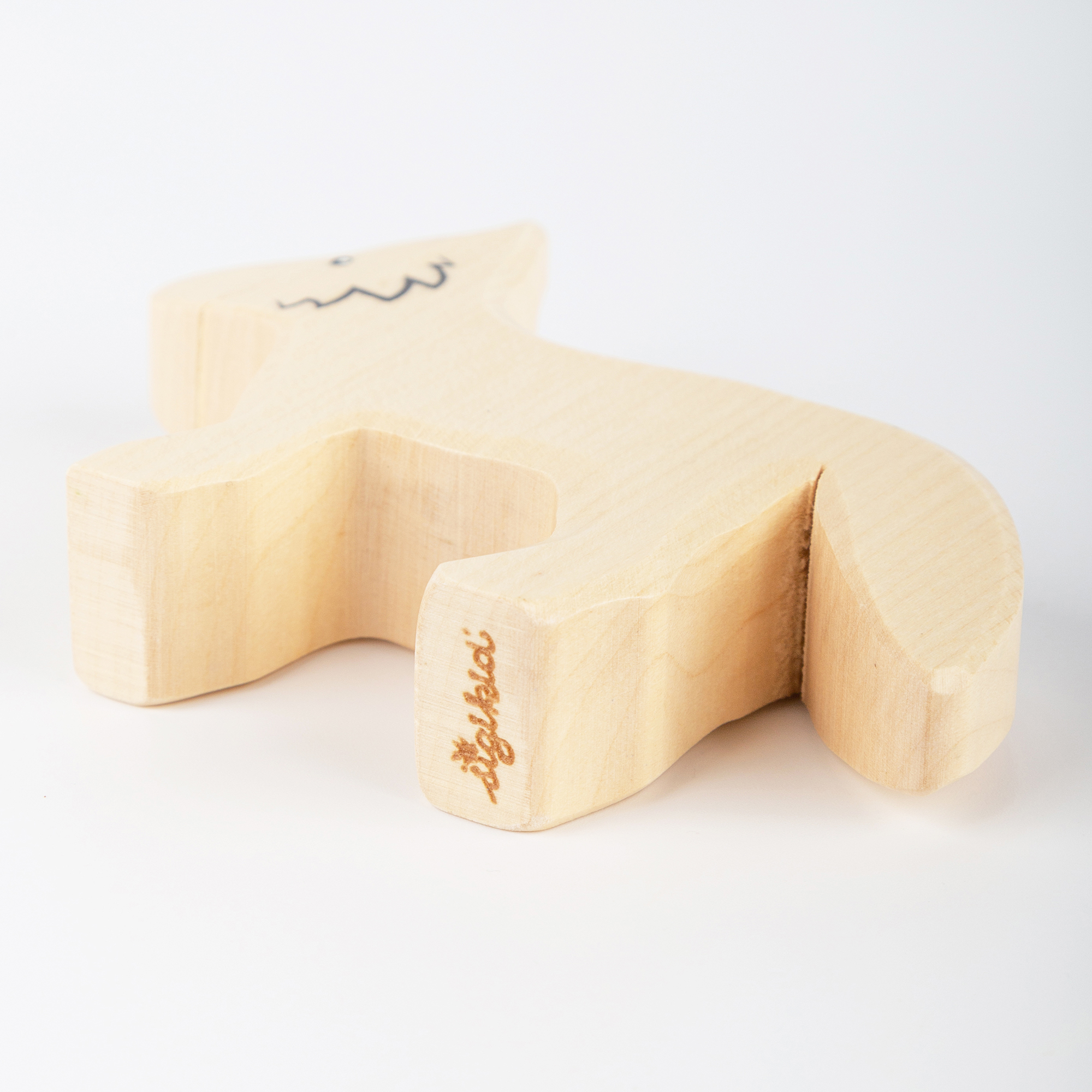 Wooden toy set of 7 farm animals Wooden toy set of 7 farm animals