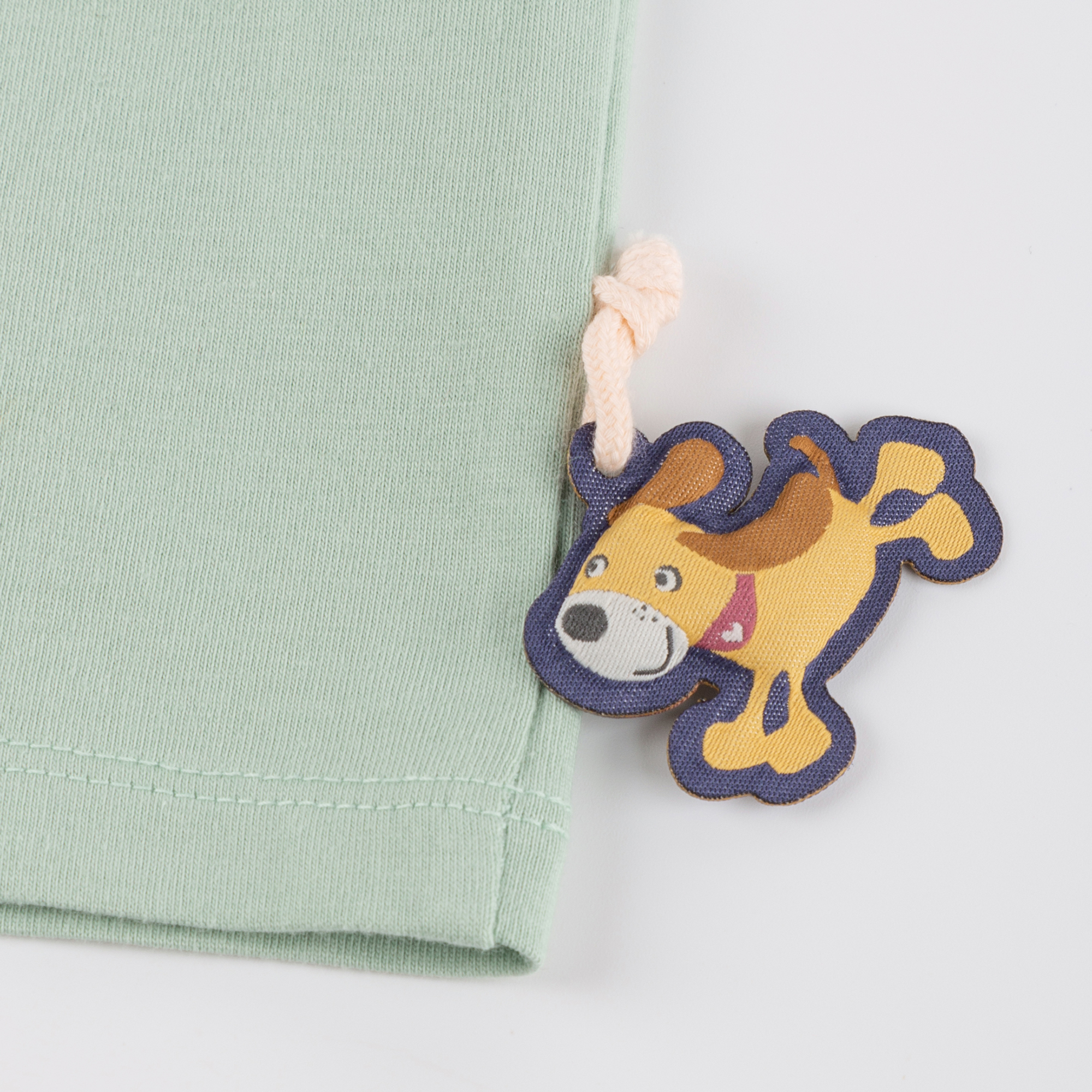 Grünes Baby T-Shirt, Hündchen Funny Dog Grünes Baby T-Shirt, Hündchen Funny Dog