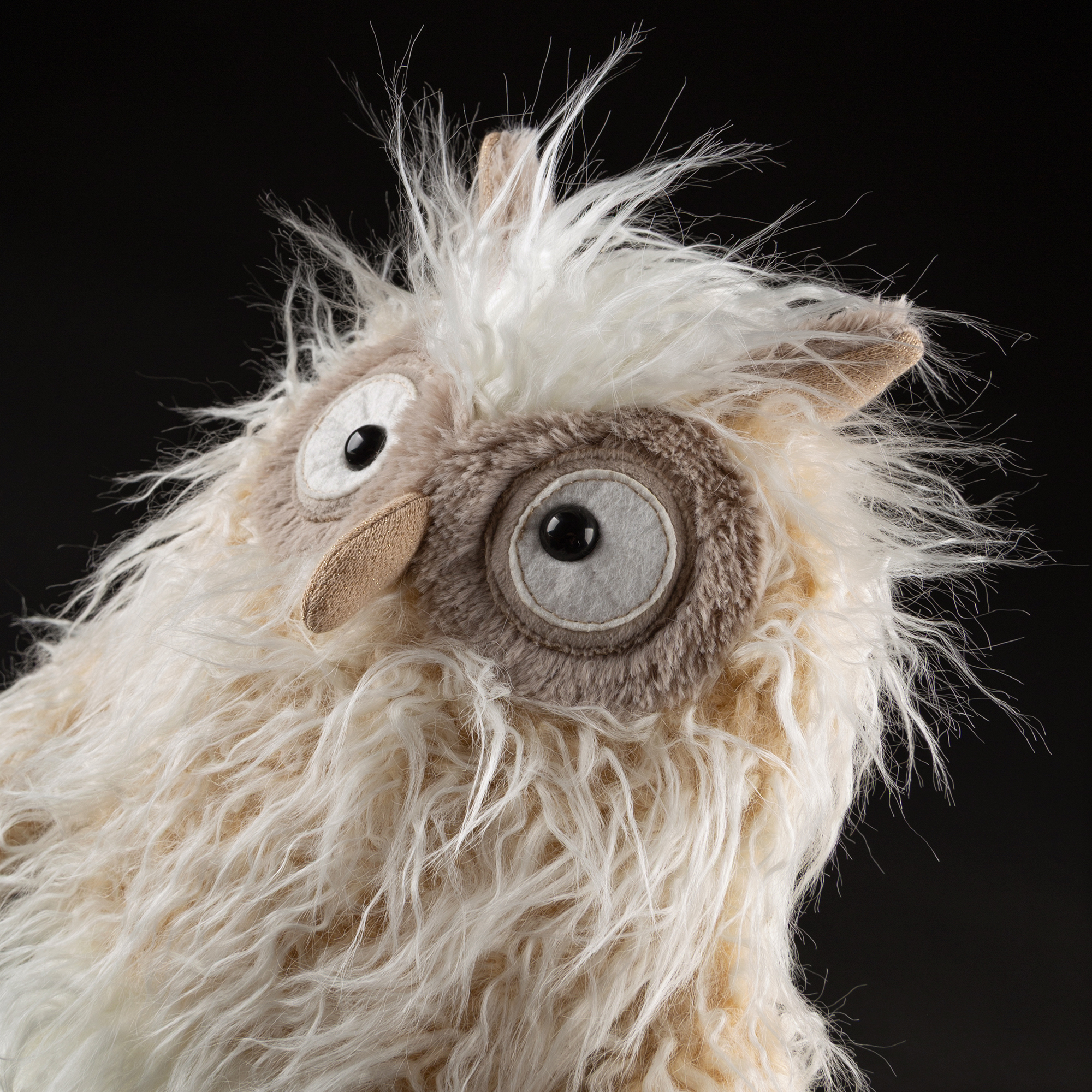 Plush owl Miss Lumière - The Night Thinker, Beasts