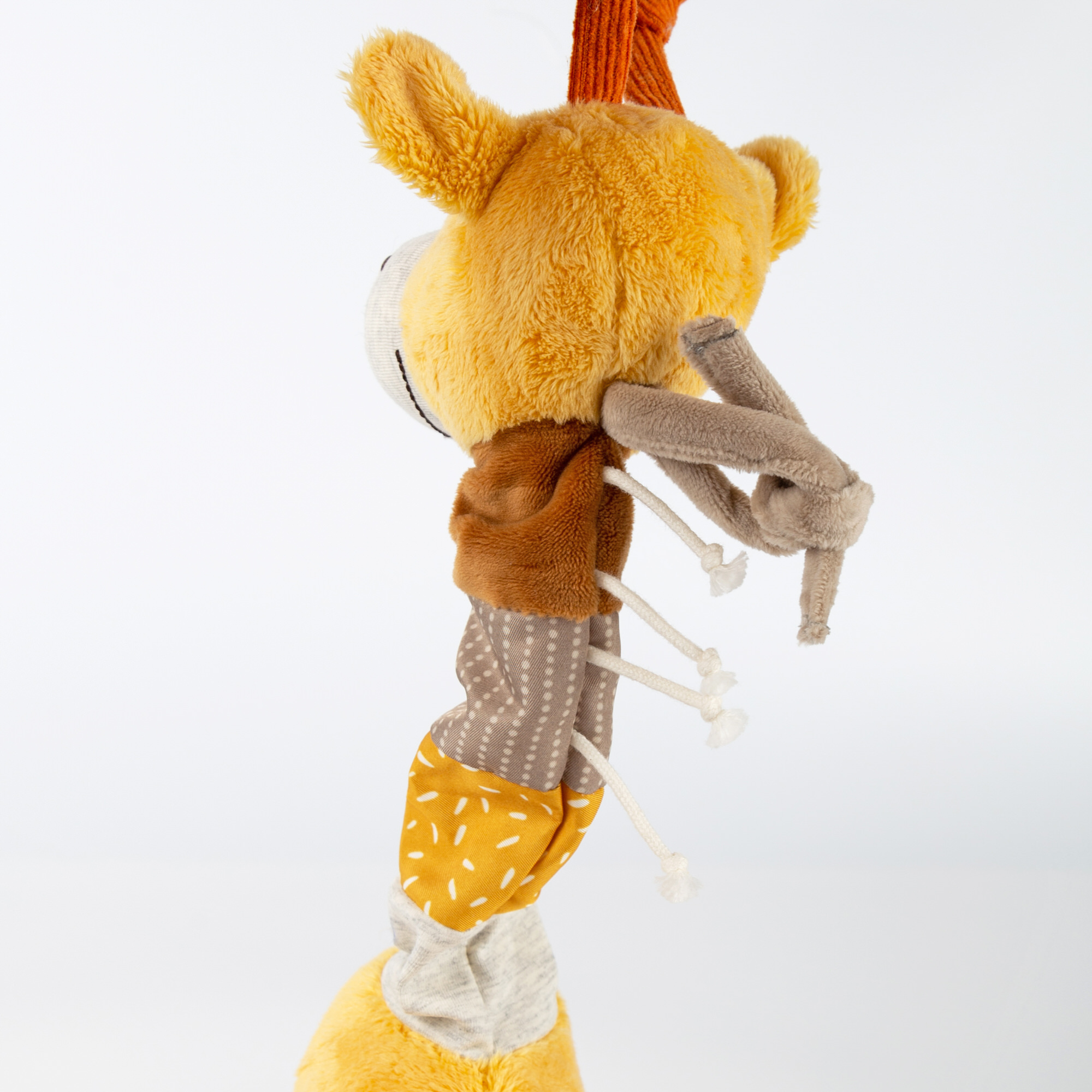 Claudia Sträter trui met wol oranje gebreid Claudia Sträter trui met wol oranje gebreid