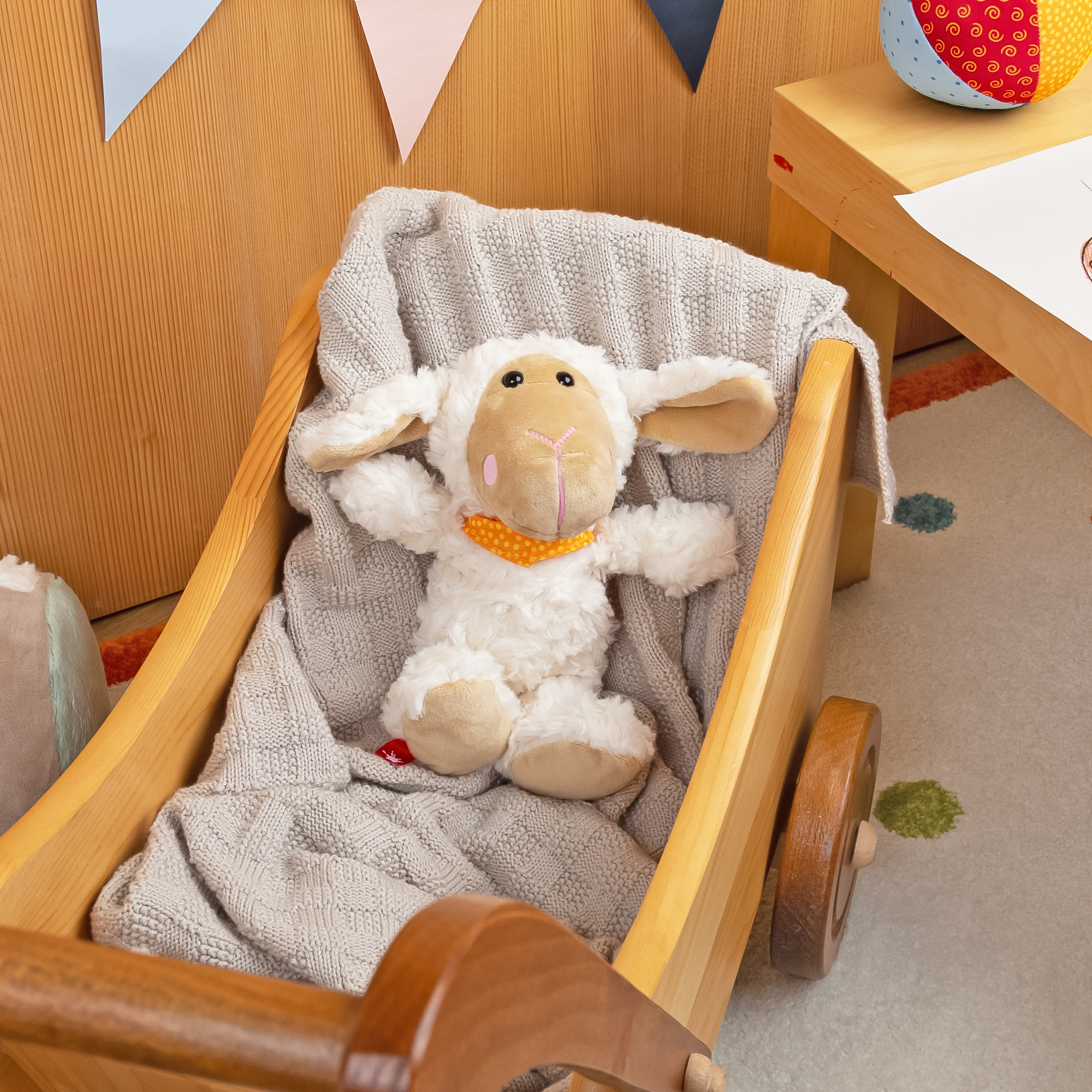 Cuddle toy sheep Emmala, medium Cuddle toy sheep Emmala, medium