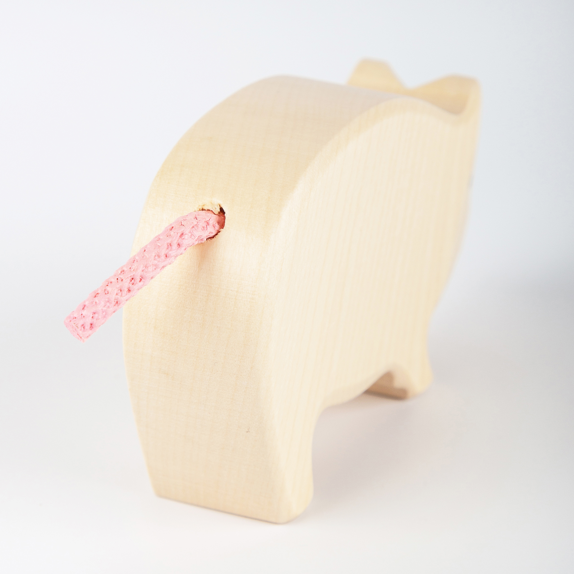 Wooden toy set of 7 farm animals Wooden toy set of 7 farm animals